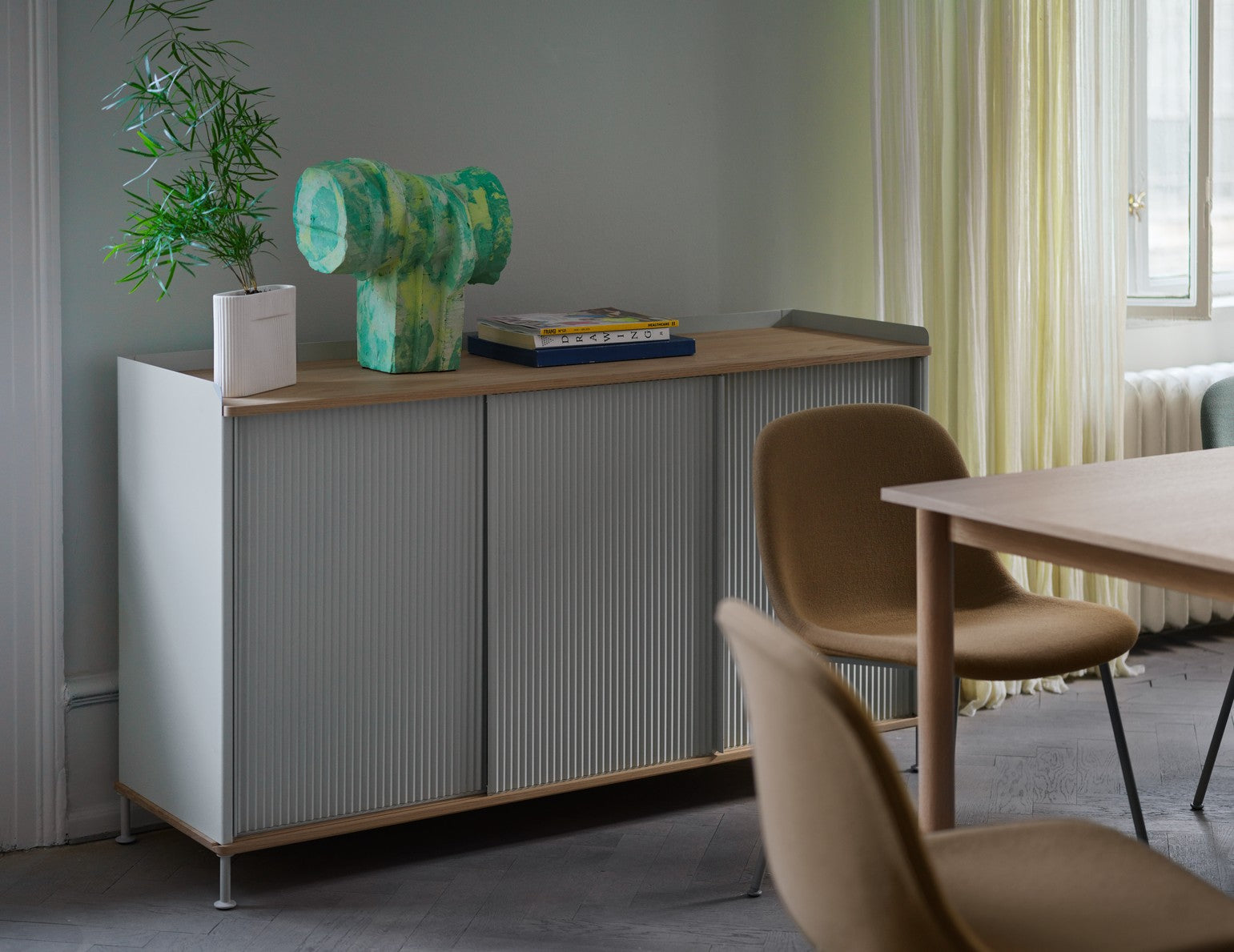ENFOLD Chest of Drawers Gray with Oak Top