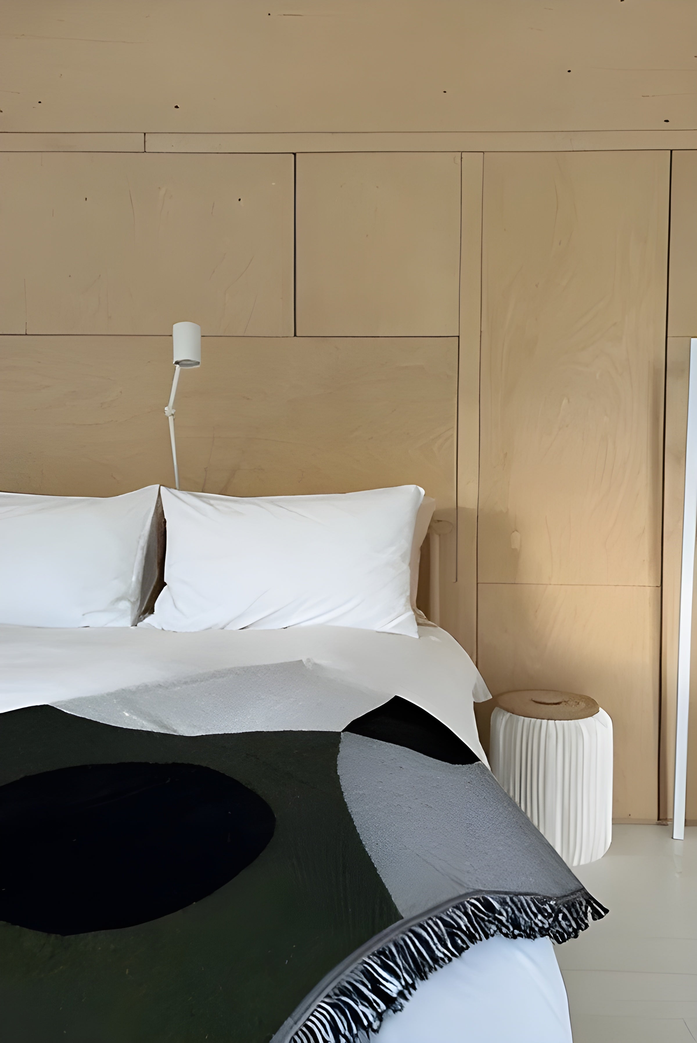 Narzuta ENTIRE TAPESTRY beige mit olivgrünem