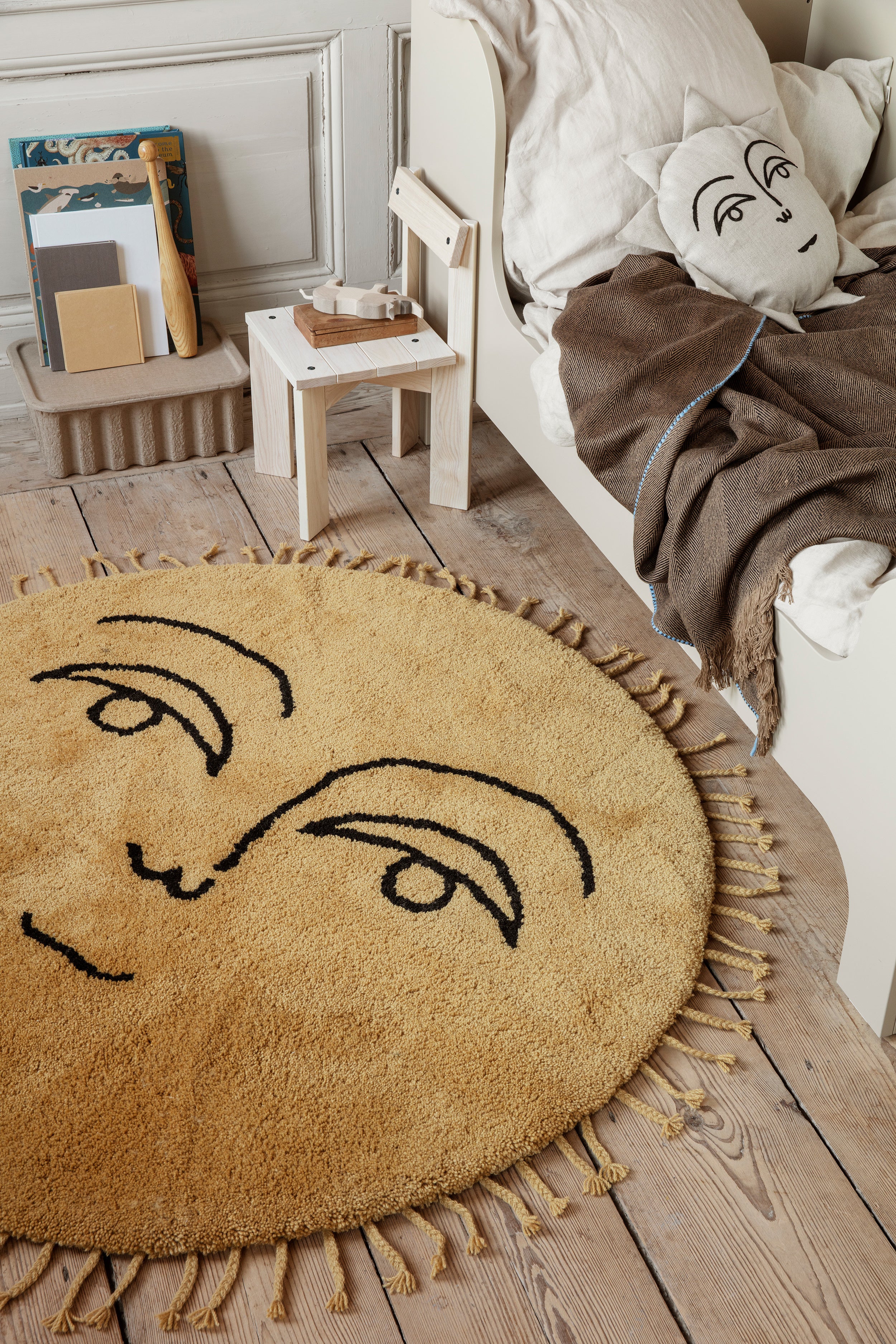 SUN mustard rug