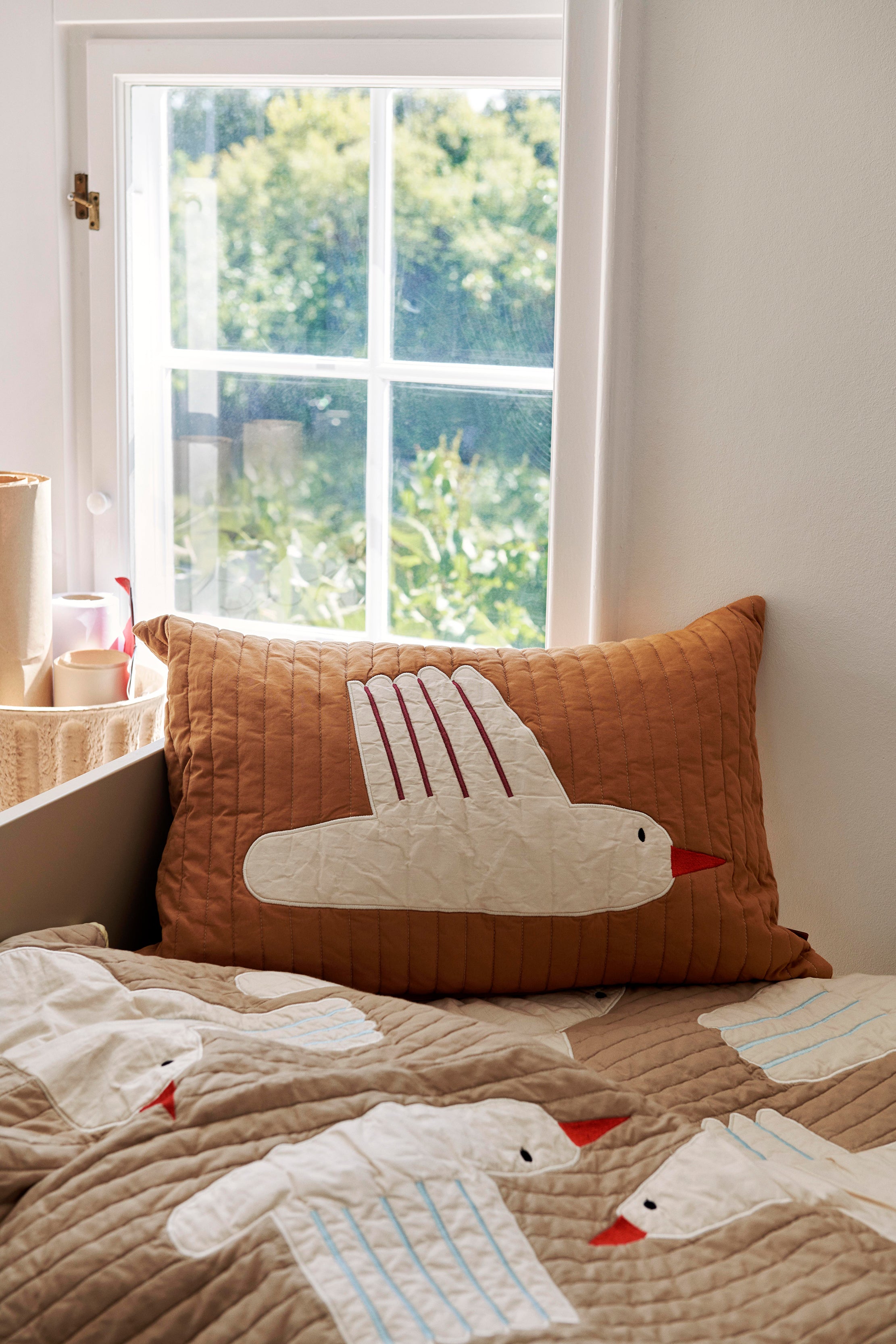 Quilted bedspread BIRD beige
