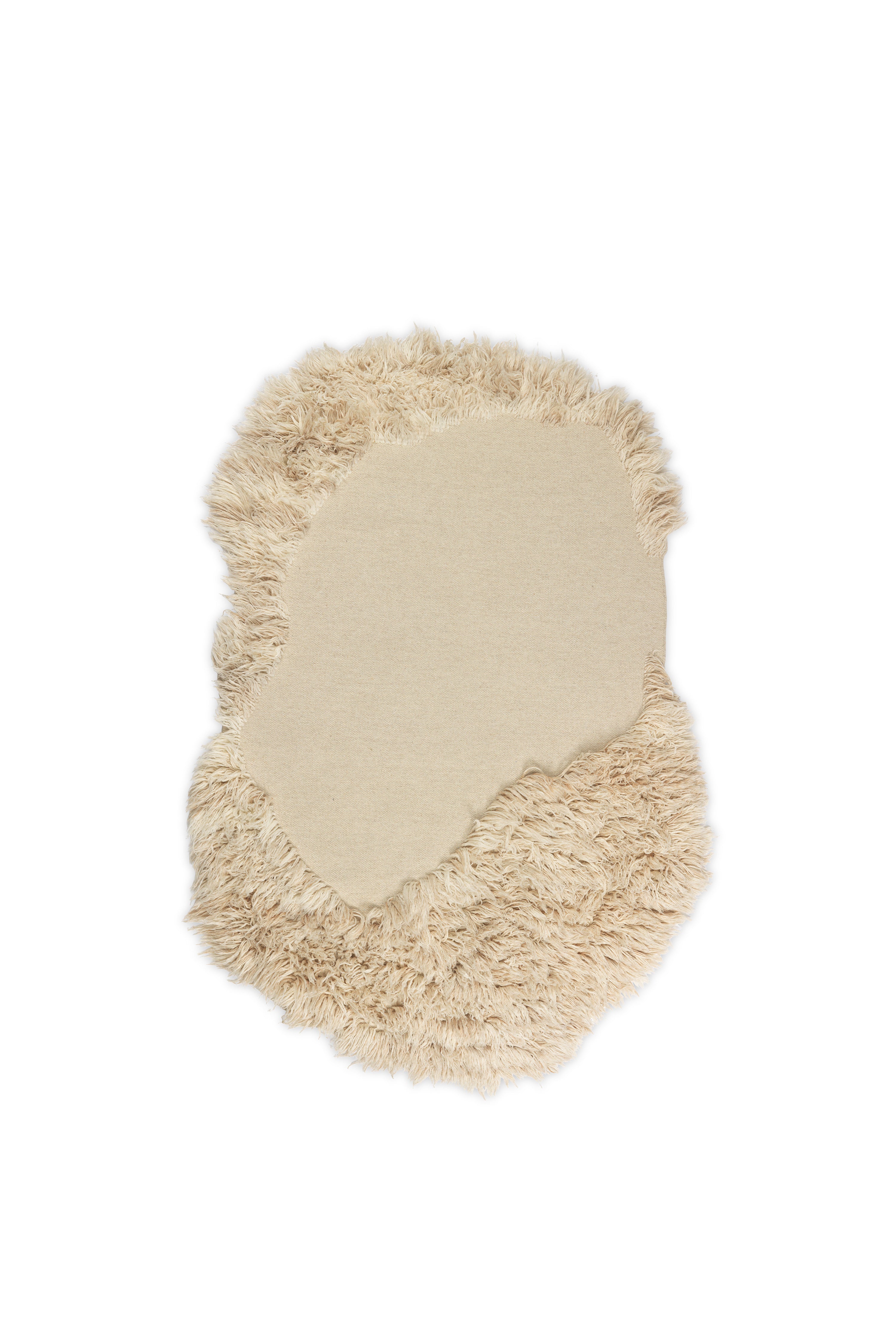 NORTE rug broken white