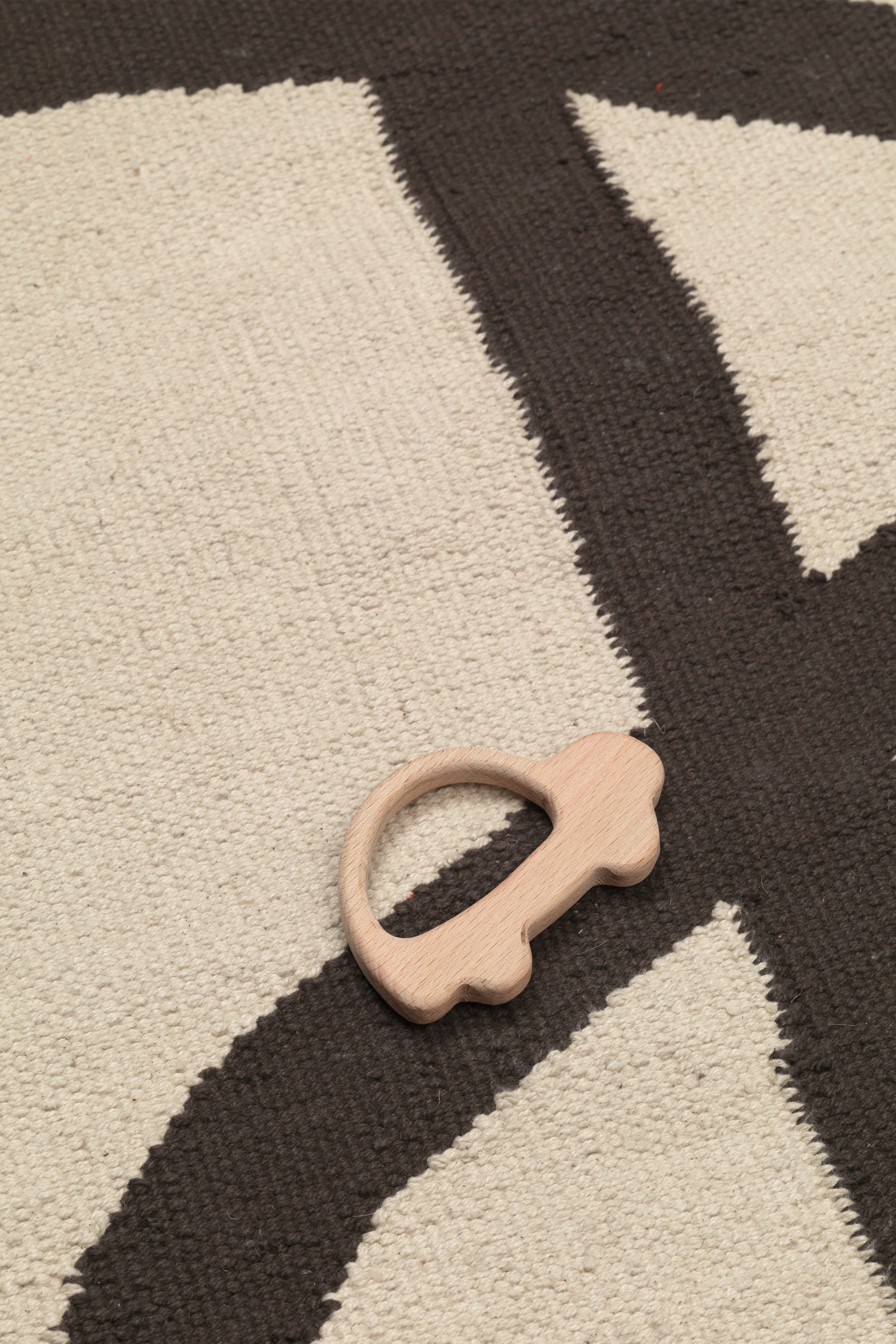 LANE beige rug with chocolate