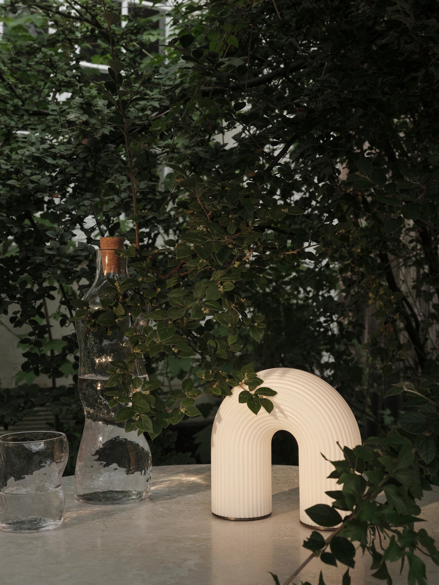 Wireless Lamp VUELTA White