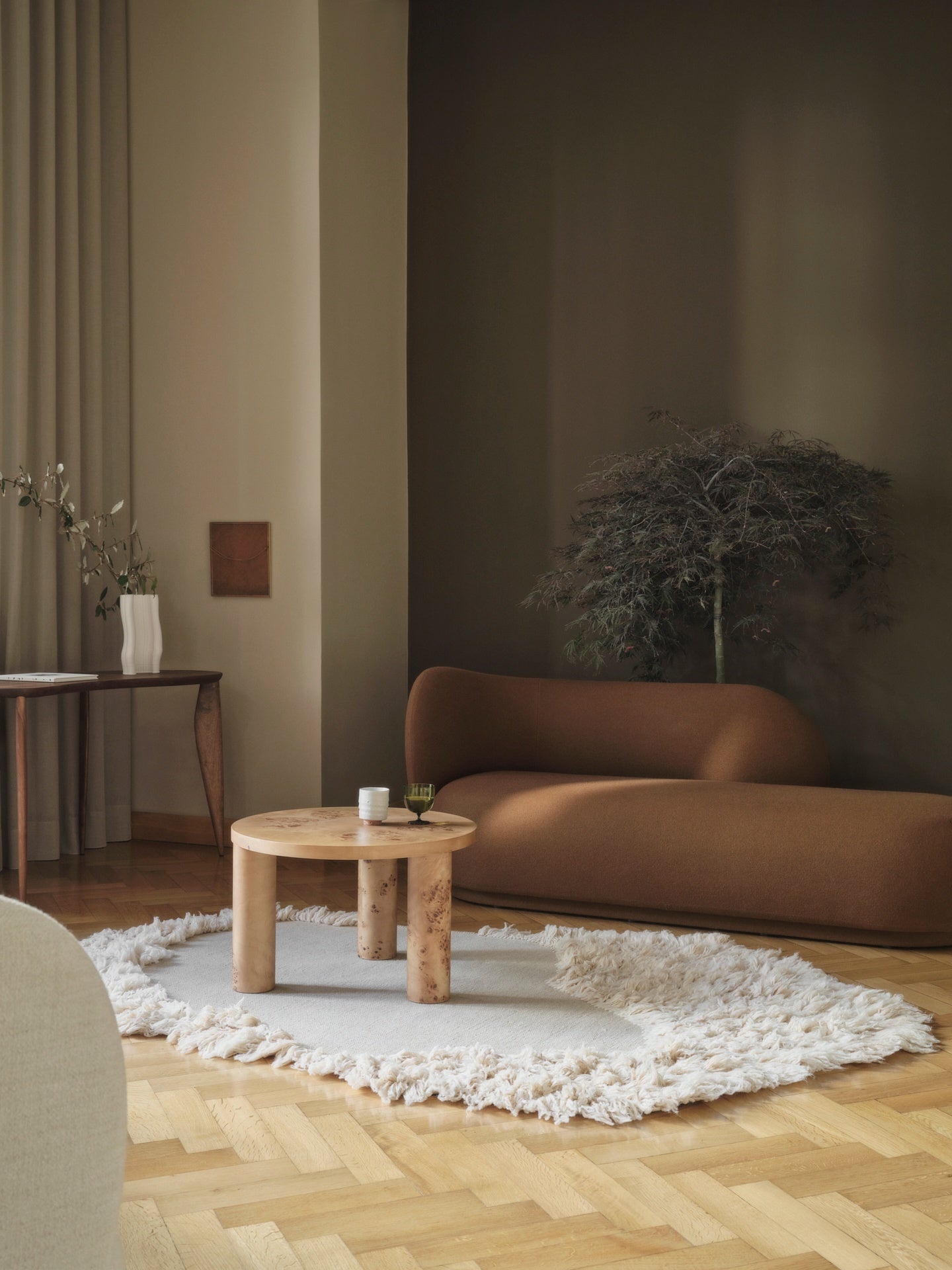 NORTE rug broken white