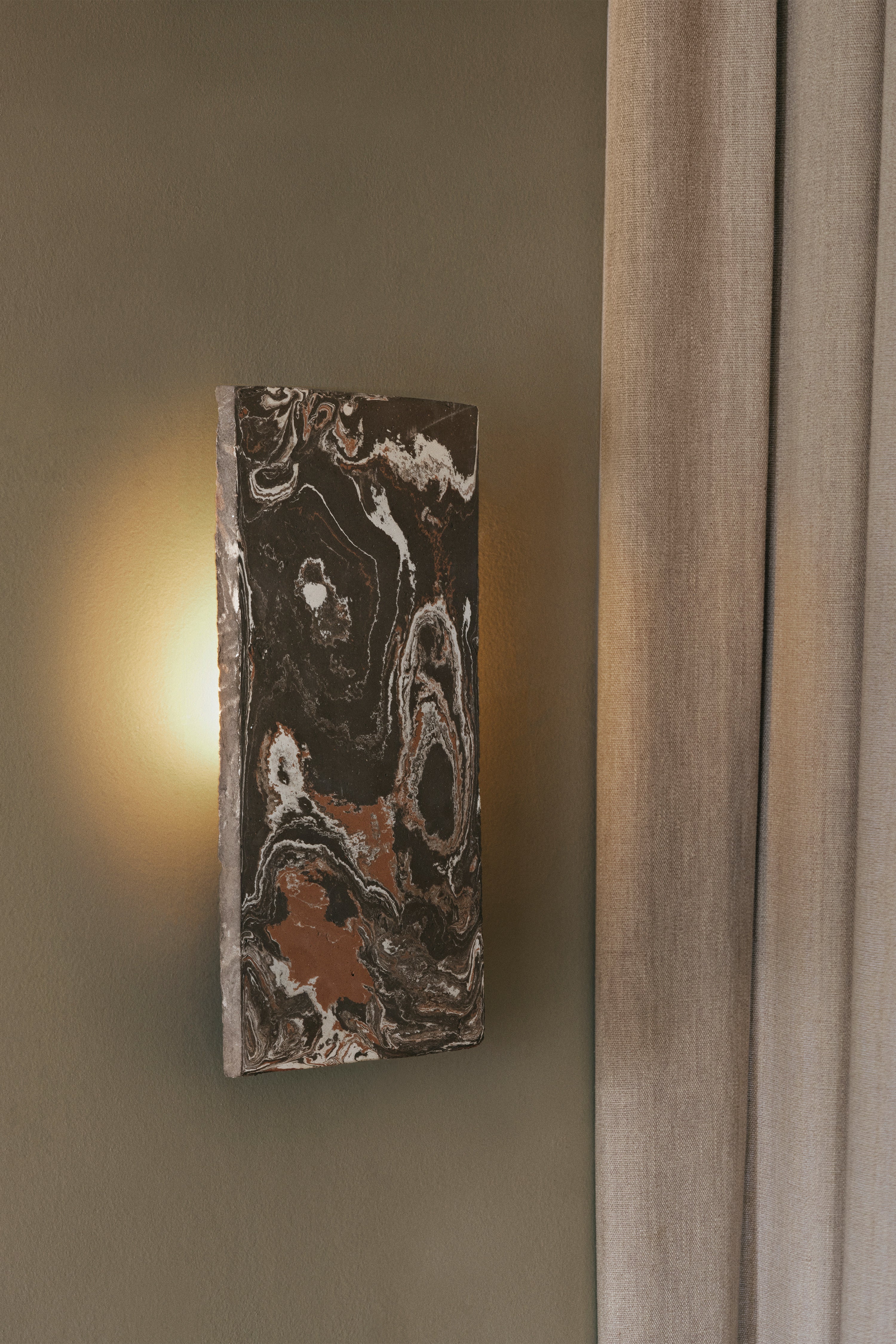 ARGILLA wall lamp in marbled brown