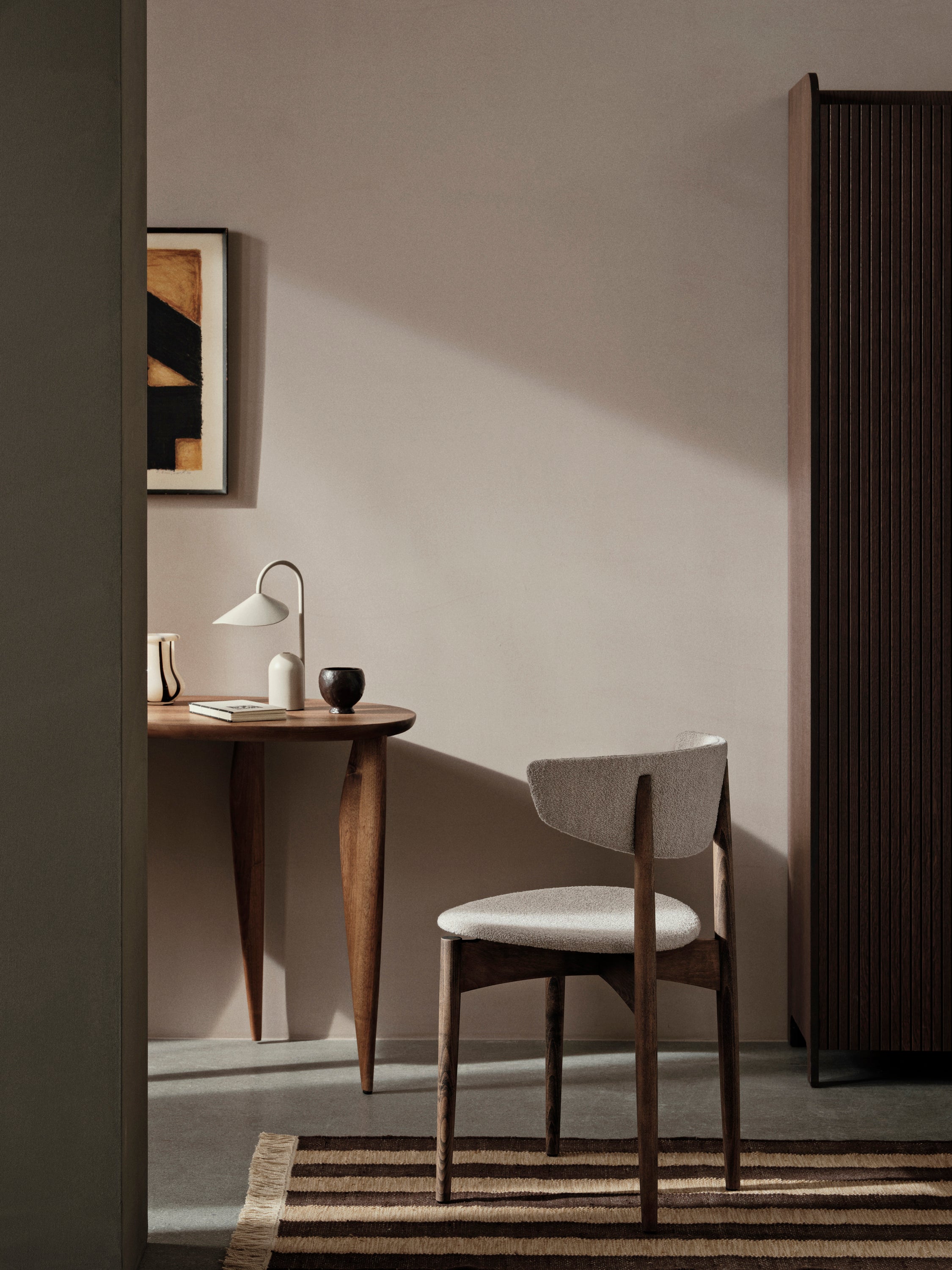 IVES chocolate runner with beige