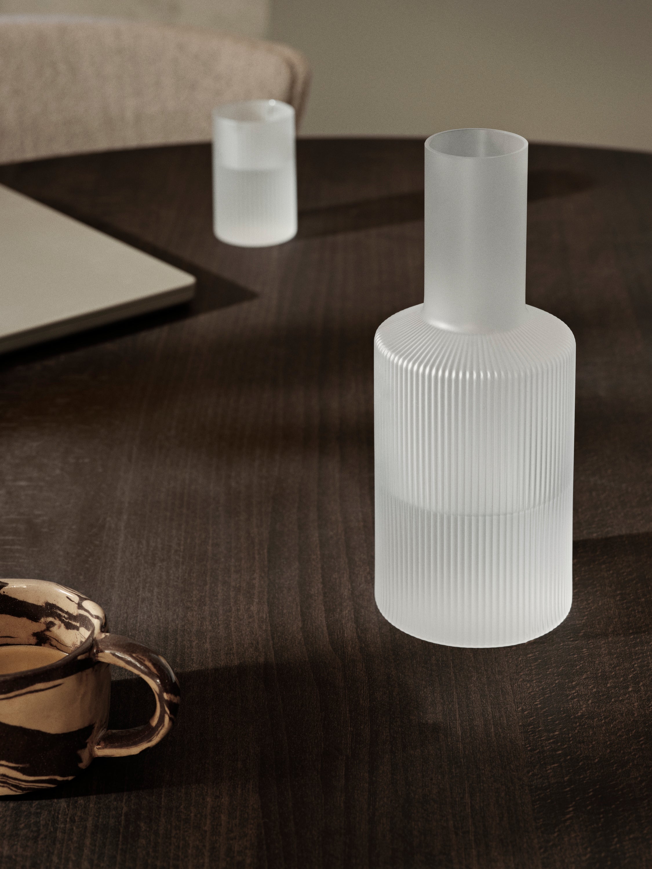 RIPPLE decanter white glass