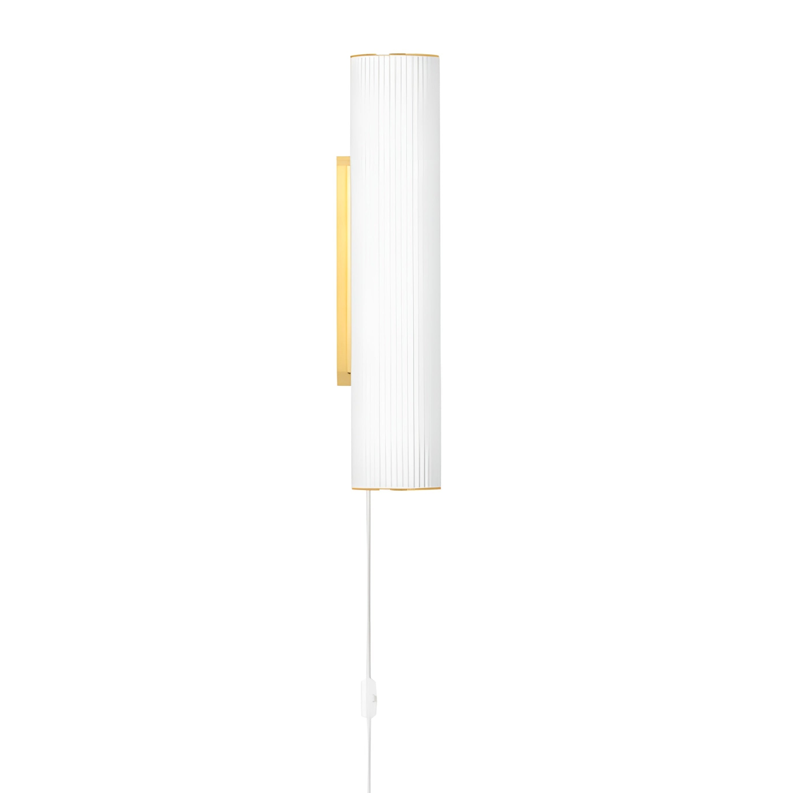 VUELTA wall lamp in white with brass finish