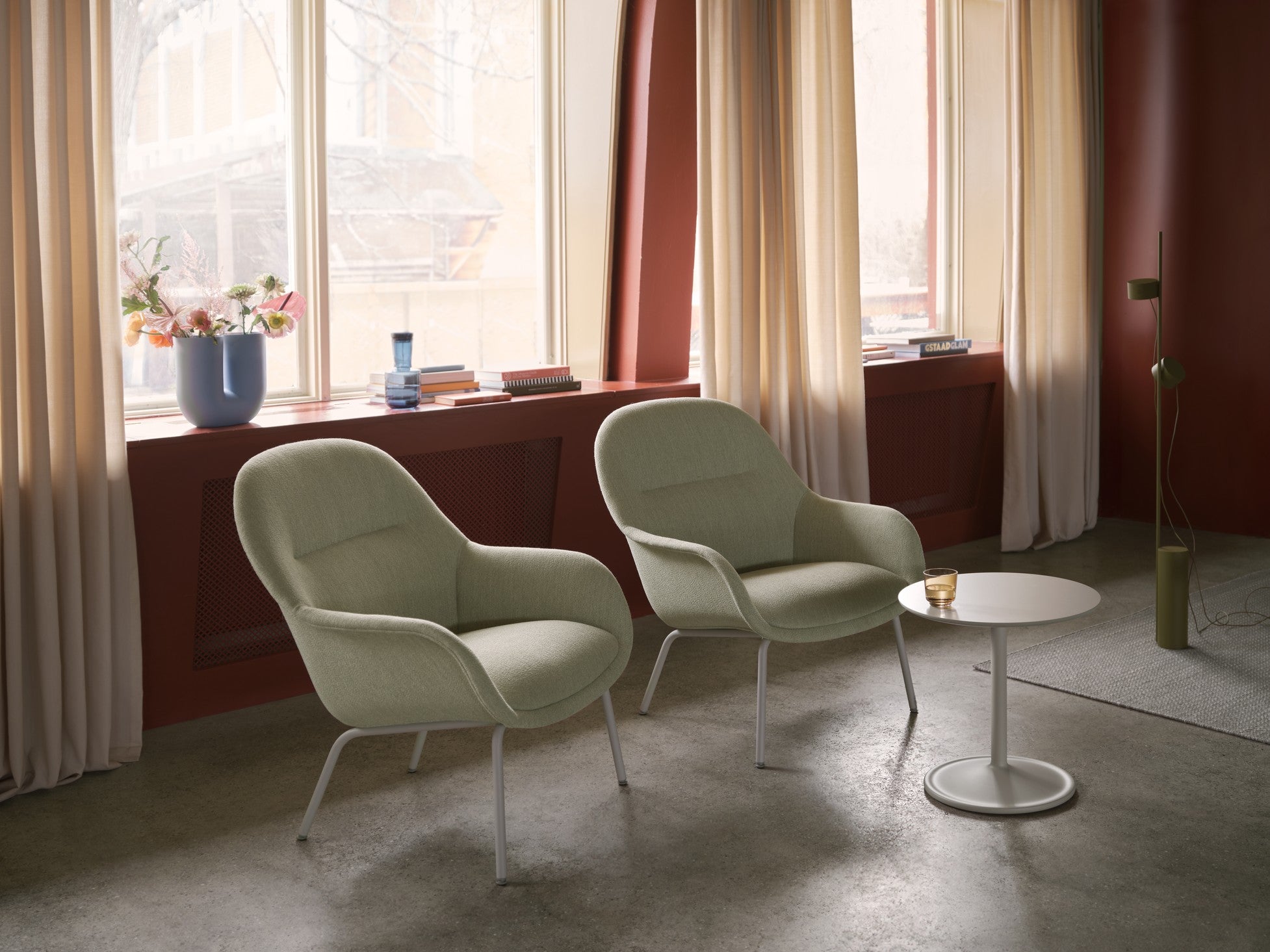 Personalized FIBER Armchair with Steel Base