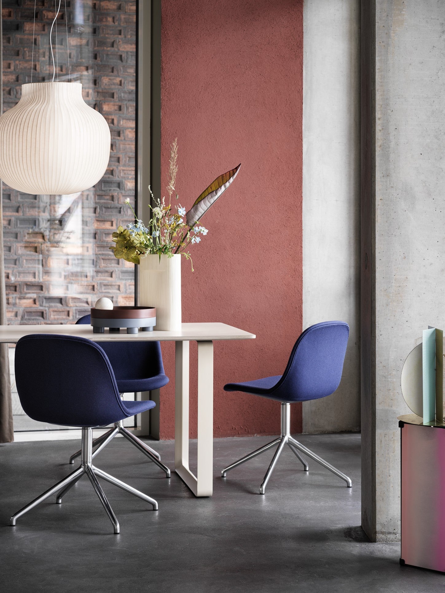 Personalized FIBER Swivel Chair