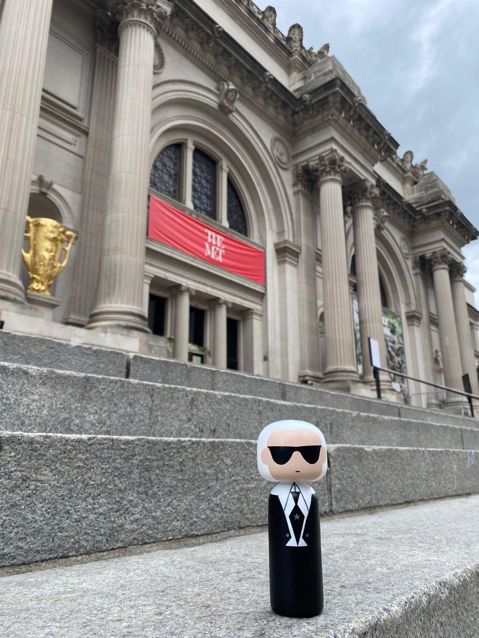 Figurka dekoracyjna KARL LAGERFELD Lucie Kaas Eye on Design