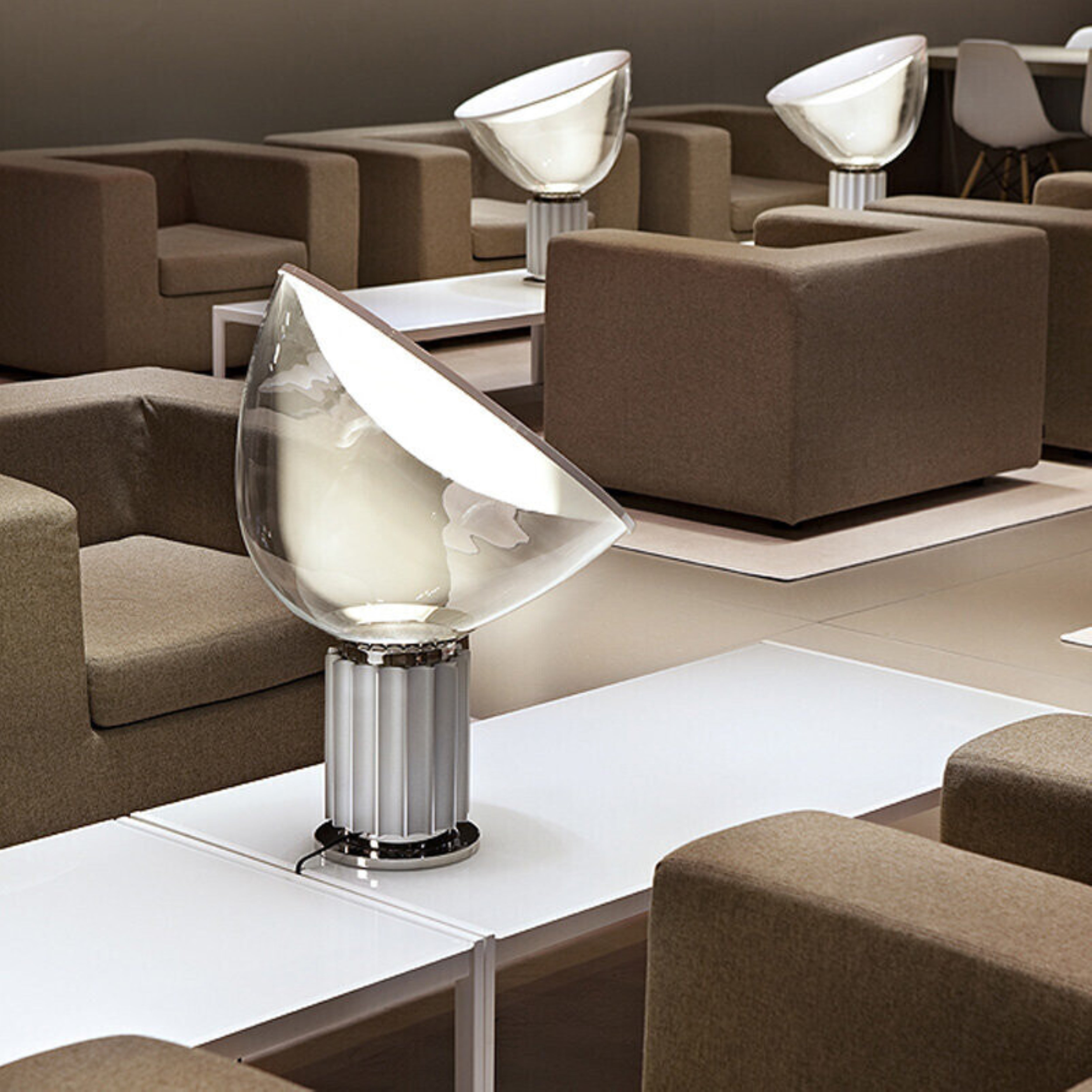TACCIA PMMA Silver Table Lamp
