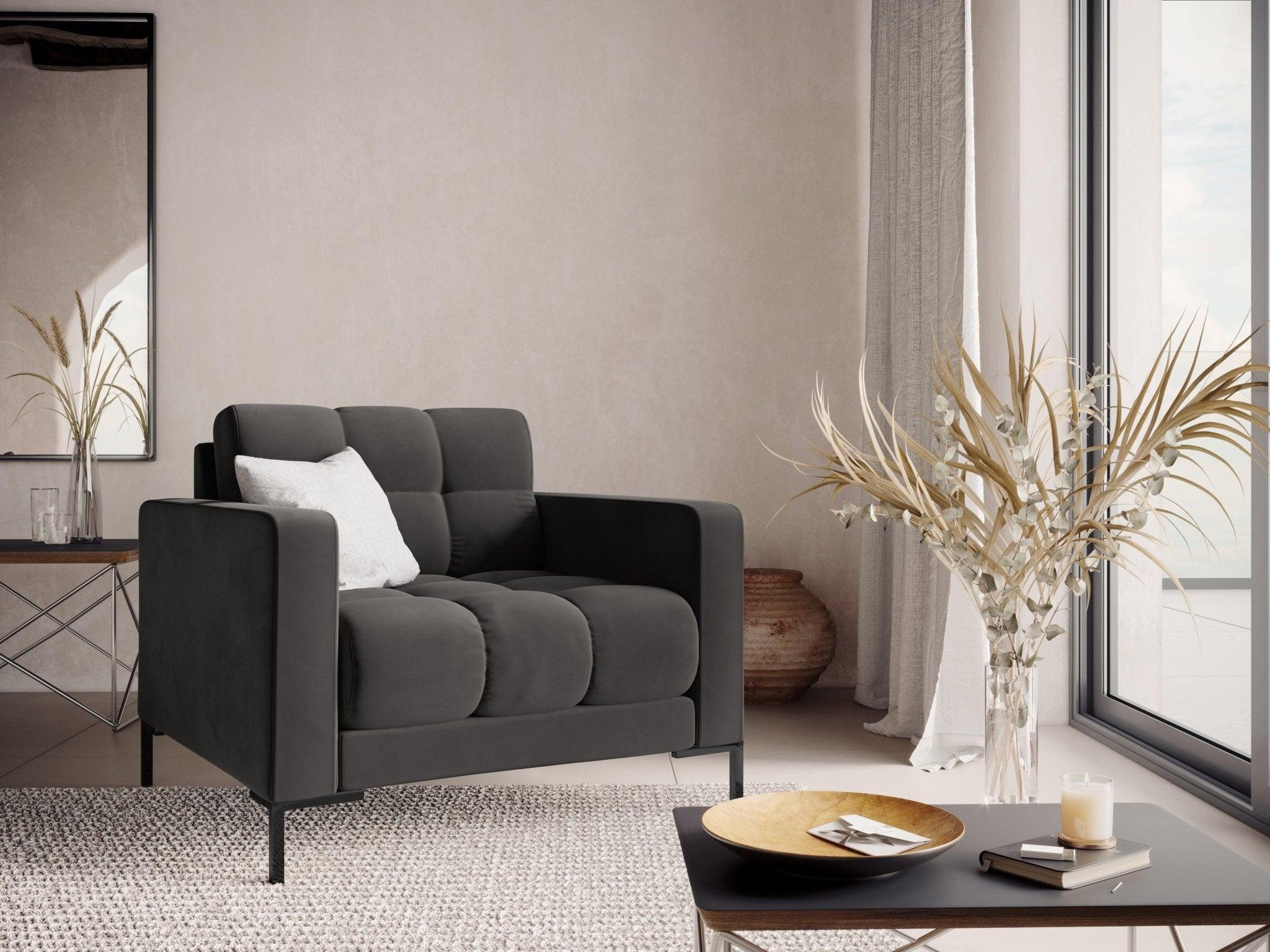 Fotel aksamitny BALI ciemnoszary z czarną podstawą Cosmopolitan Design Eye on Design