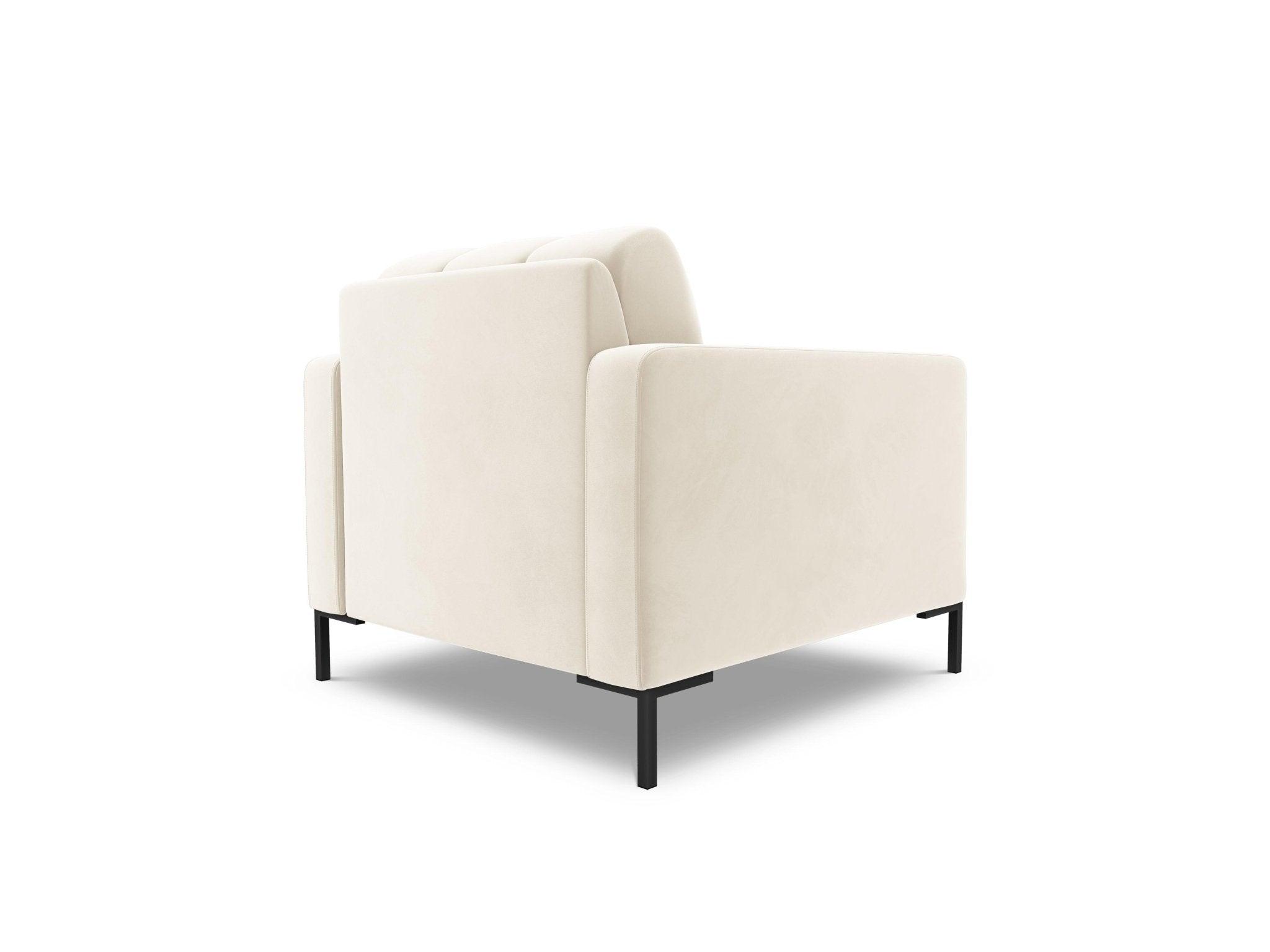 Fotel aksamitny BALI jasnobeżowy z czarną podstawą Cosmopolitan Design Eye on Design