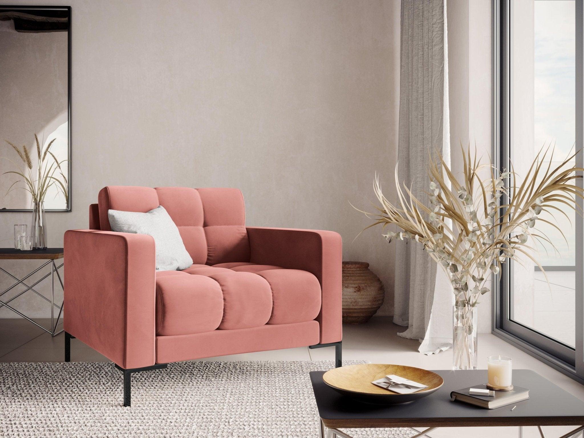 Fotel aksamitny BALI różowy z czarną podstawą Cosmopolitan Design Eye on Design