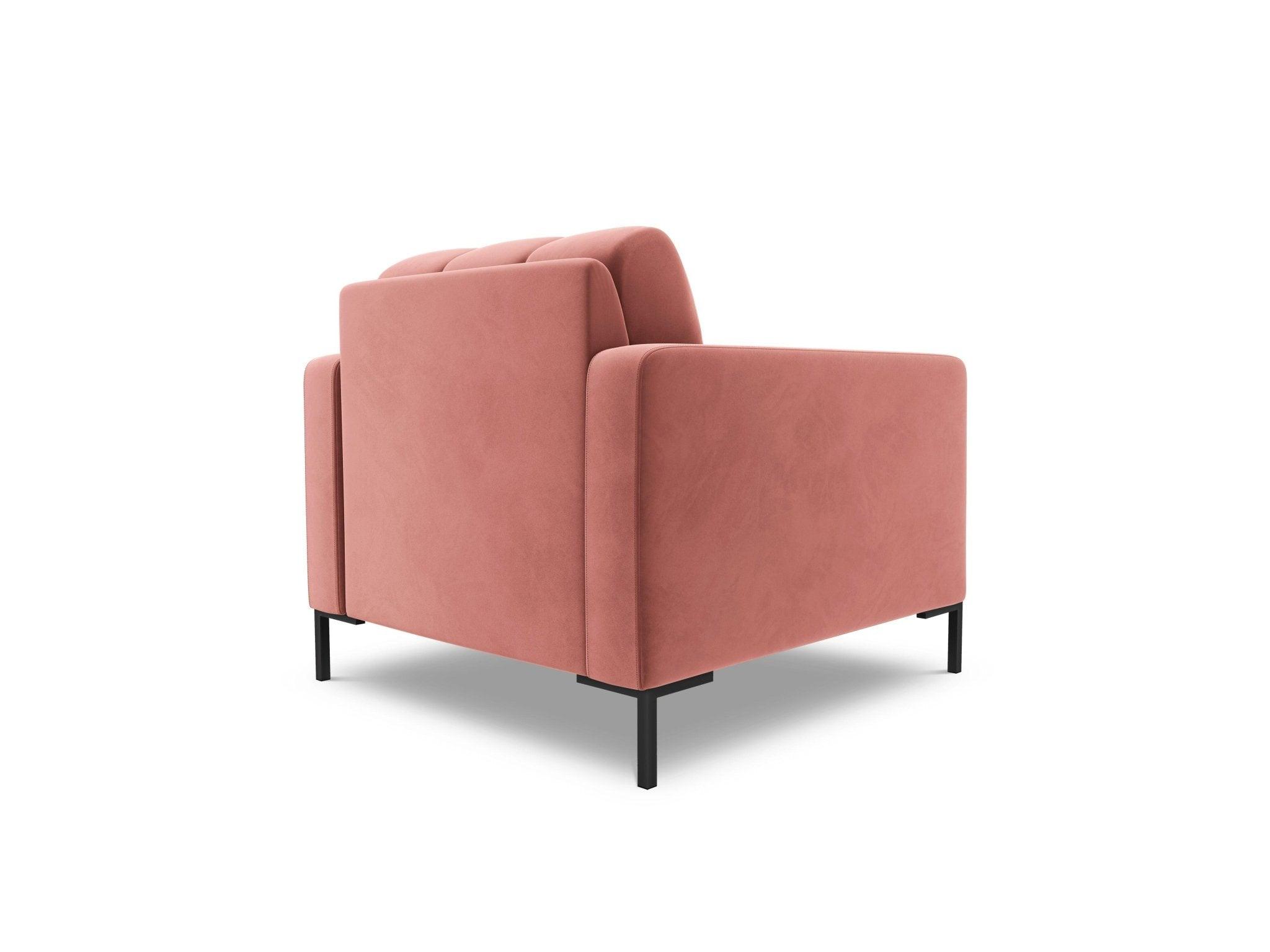 Fotel aksamitny BALI różowy z czarną podstawą Cosmopolitan Design Eye on Design