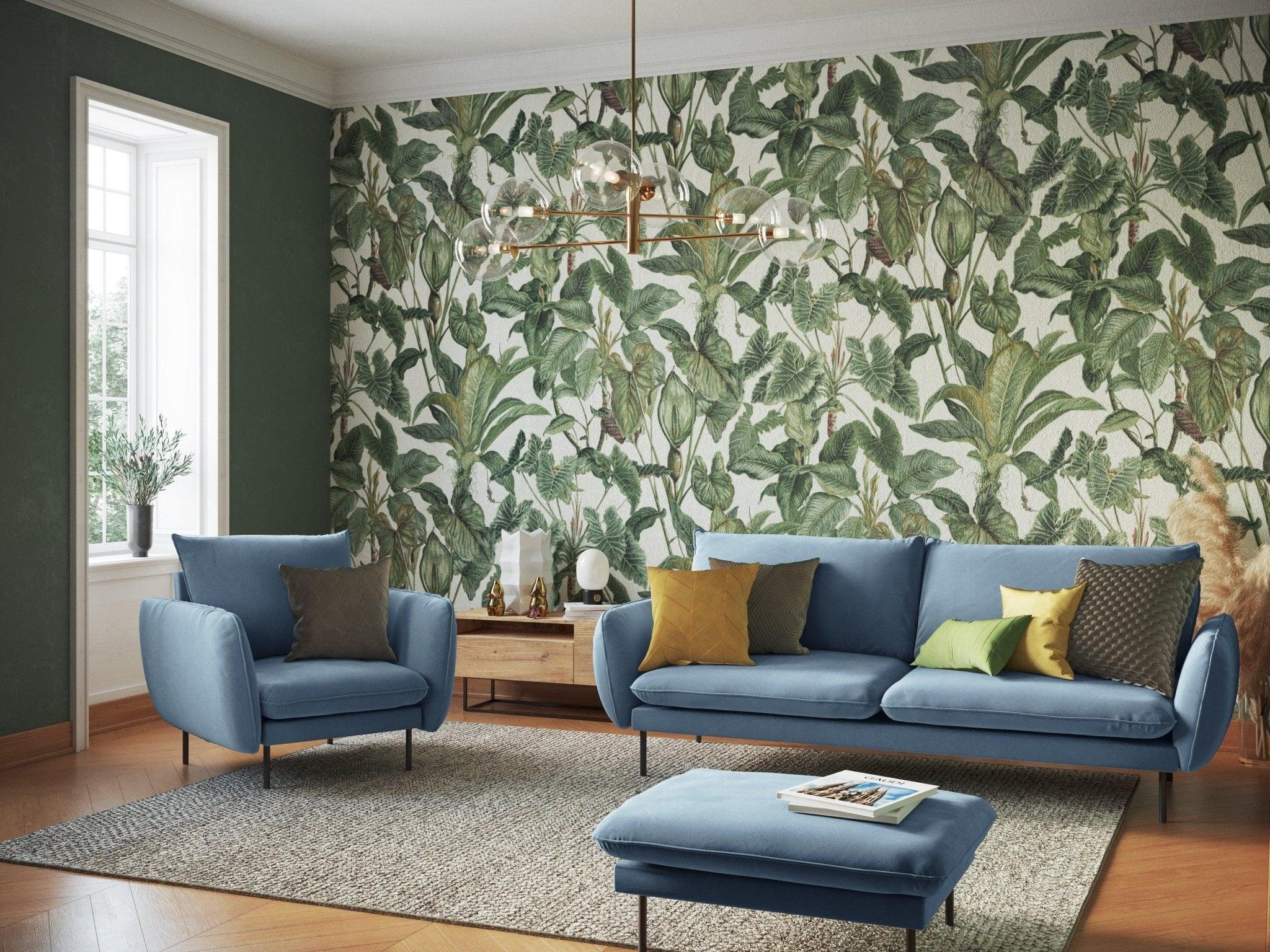 Fotel aksamitny VIENNA jasnoniebieski z czarną podstawą Cosmopolitan Design Eye on Design