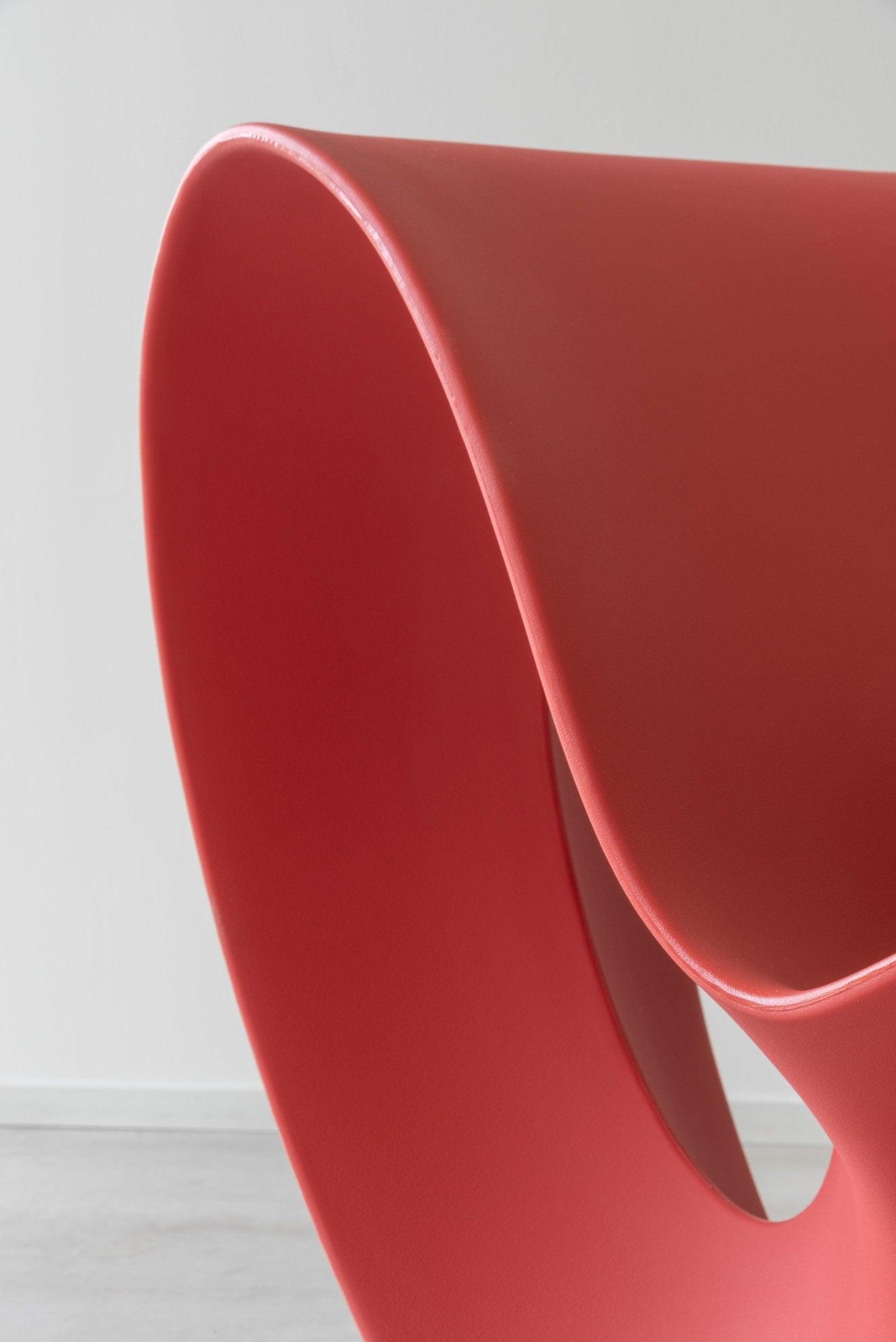 Fotel bujany VOIDO brązowy Magis Eye on Design