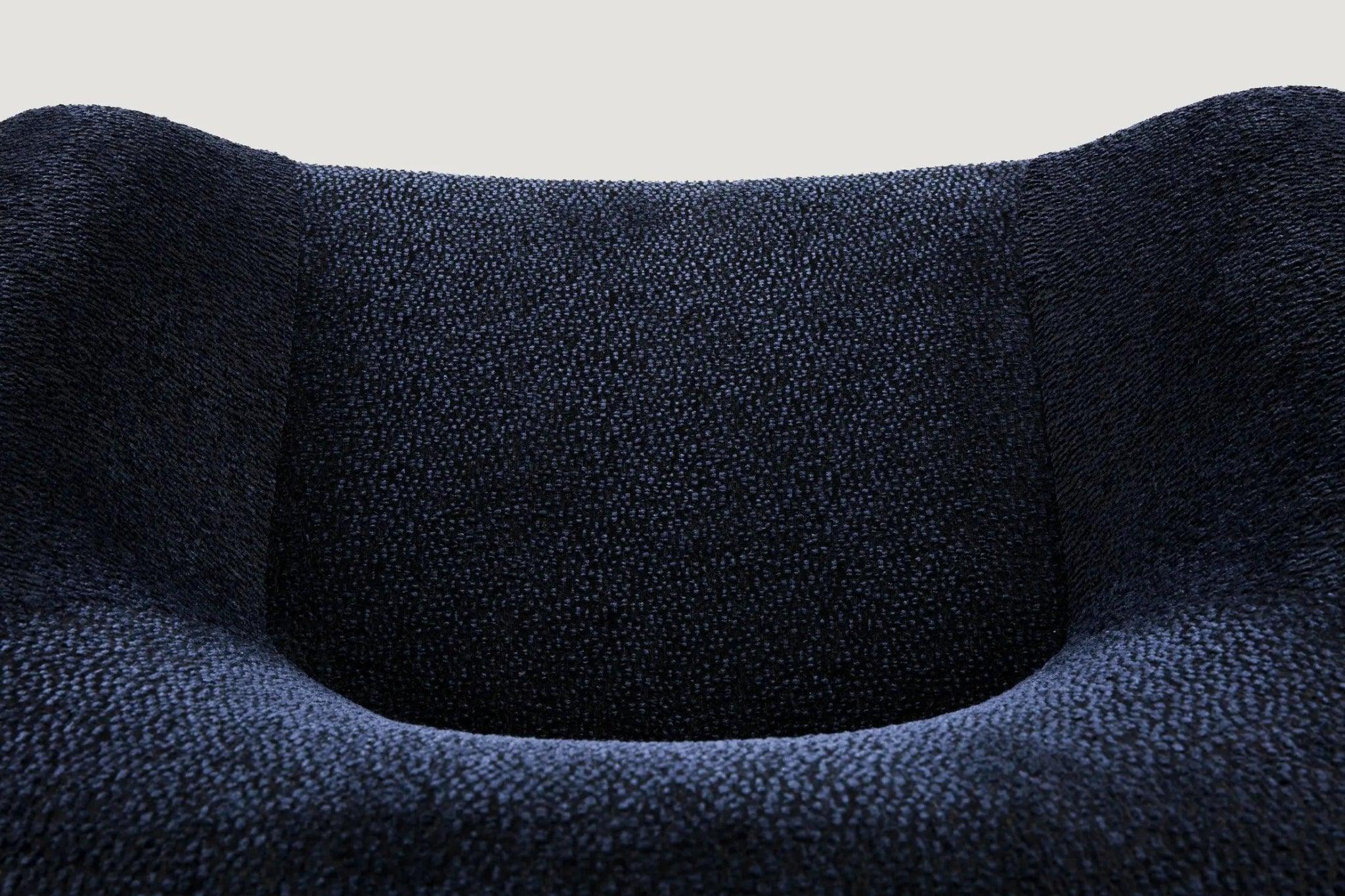 Fotel HORTENSIA tapicerowany Moooi Eye on Design