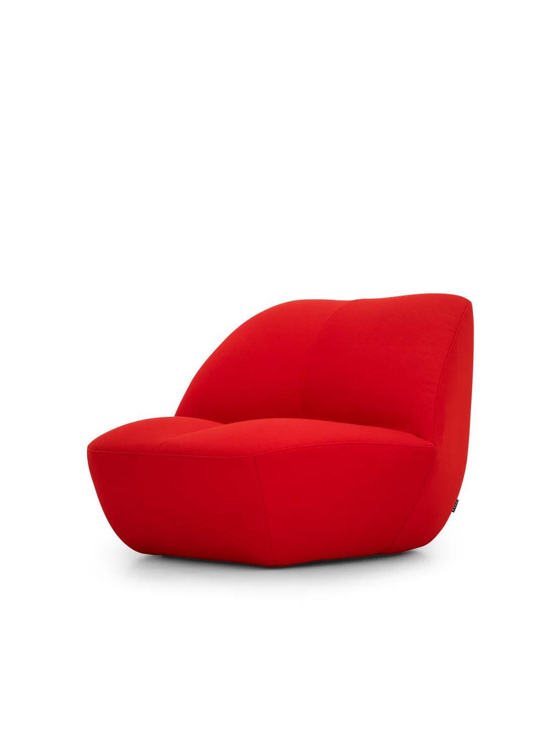 Fotel KISSS tapicerowany Moooi Eye on Design