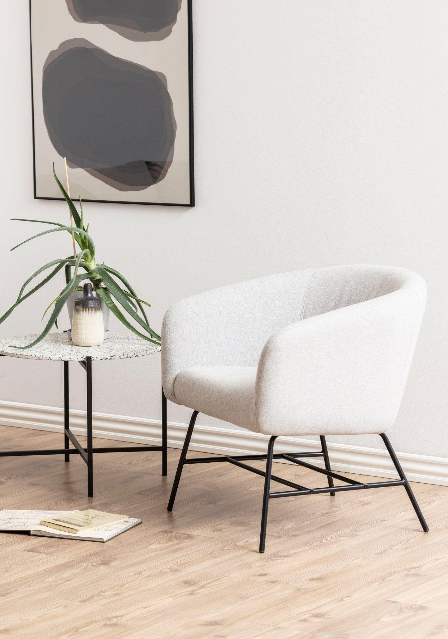 Fotel LILY jasnoszary z czarną podstawą Actona Eye on Design