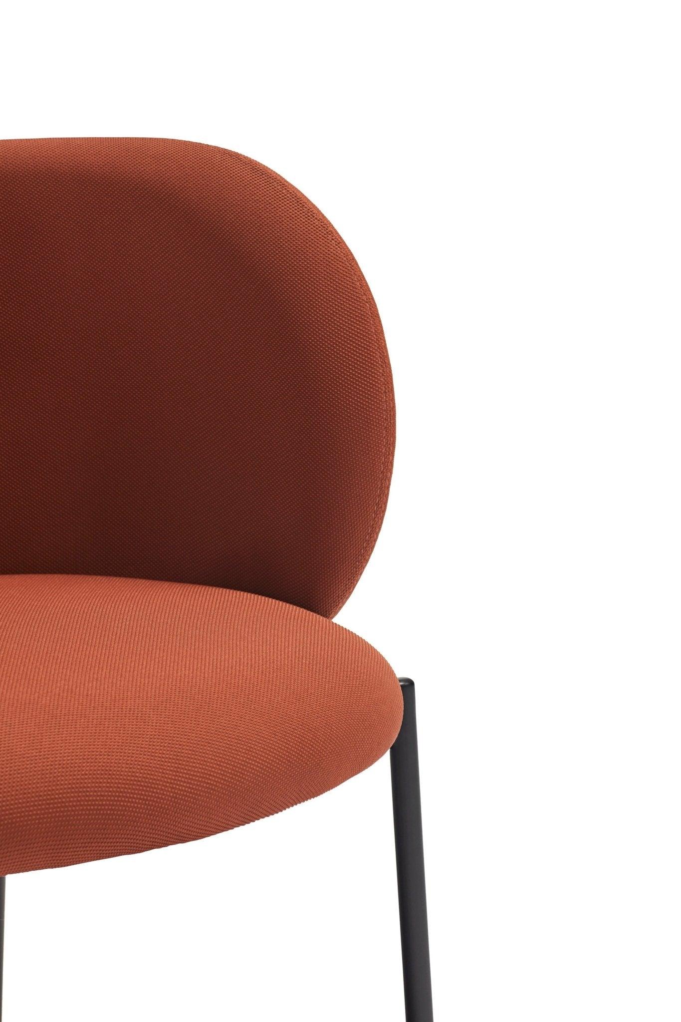 Fotel MOGI czerwony Teulat Eye on Design