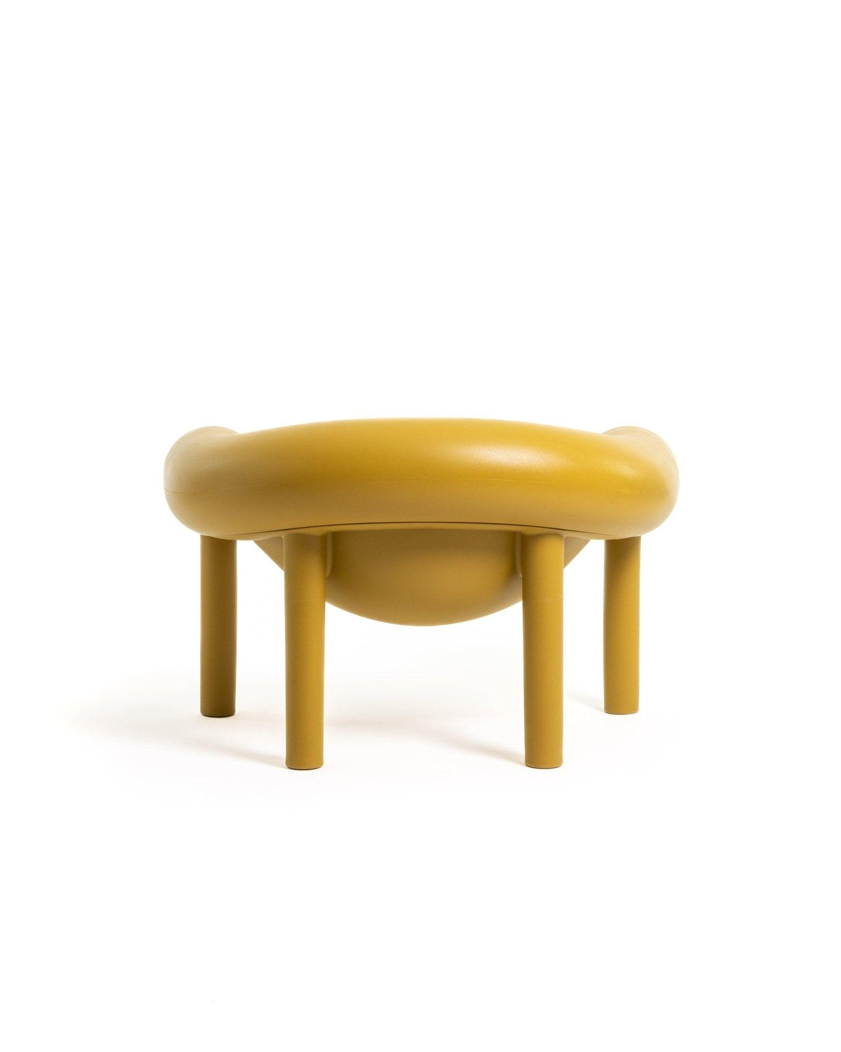 Fotel zewnętrzny SAM SON curry Magis Eye on Design