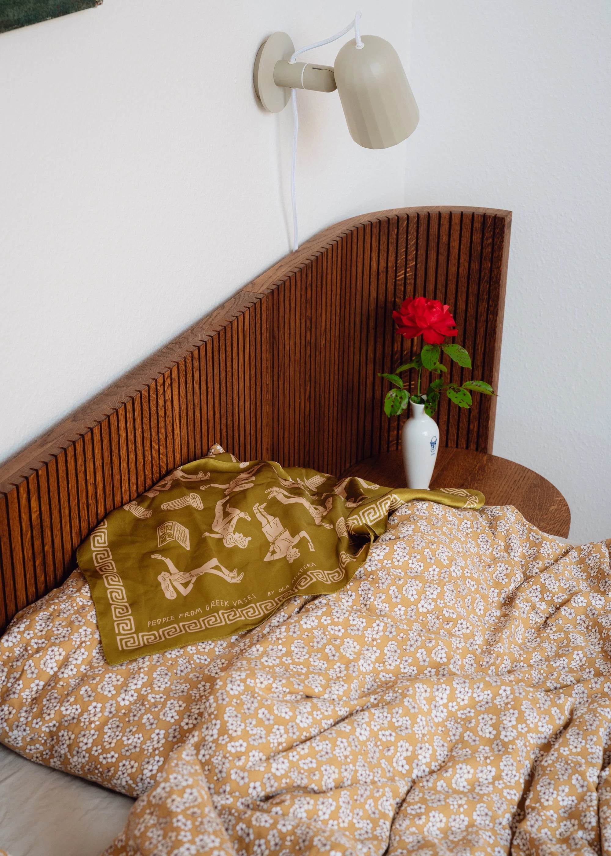 HUG Bed Oak Wood