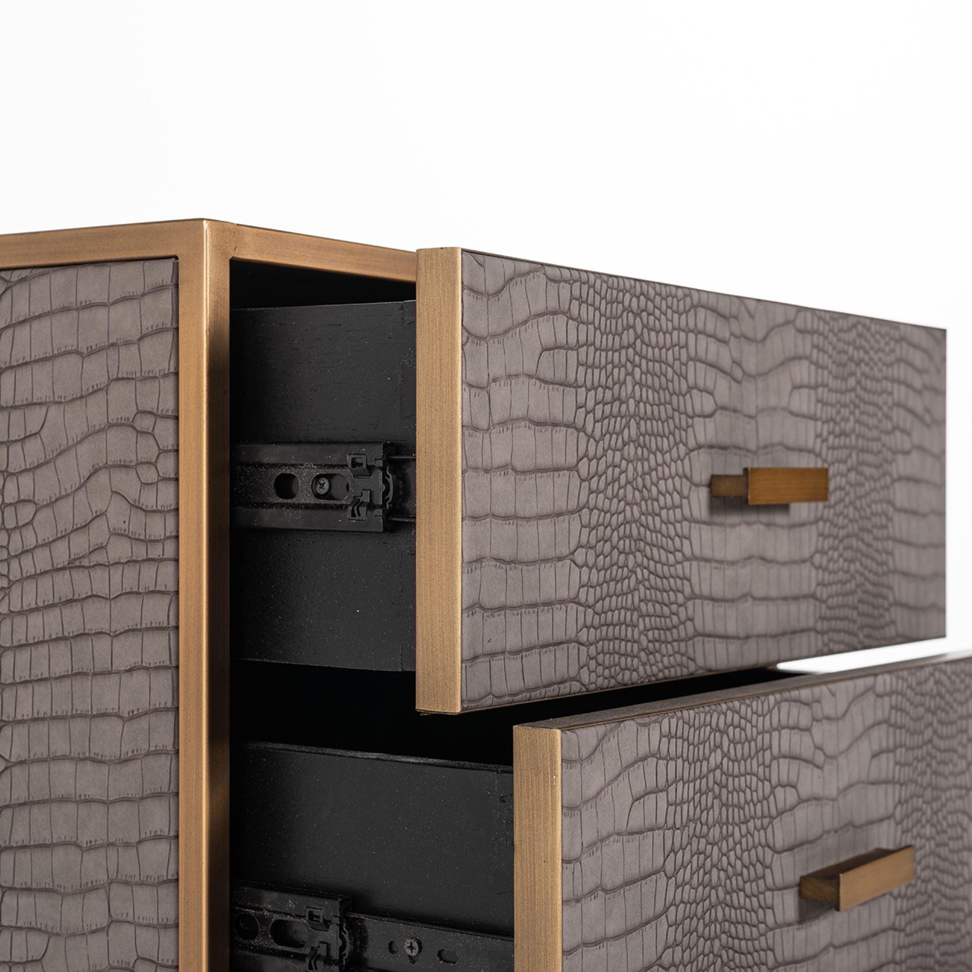 Komoda CLASSIO brązowa ekoskóra Richmond Interiors Eye on Design