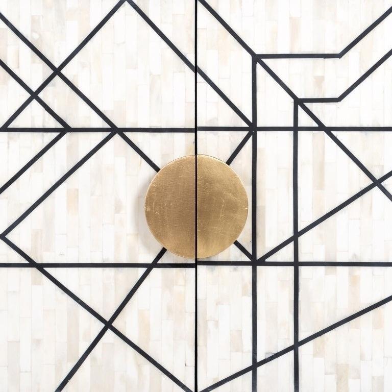 Komoda NOVAS drewno mango ze złotym Richmond Interiors Eye on Design