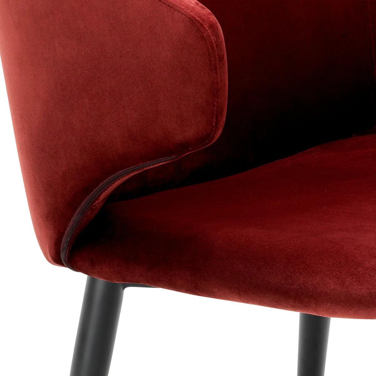 Krzesło aksamitne z podłokietnikami VOLANTE bordowy Eichholtz Eye on Design