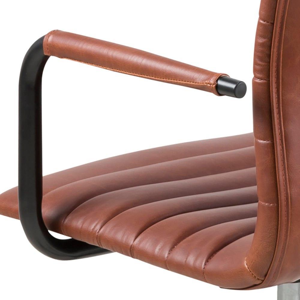 Krzesło biurowe NIKLAS brandy ekoskóra z czarną podstawą Actona Eye on Design