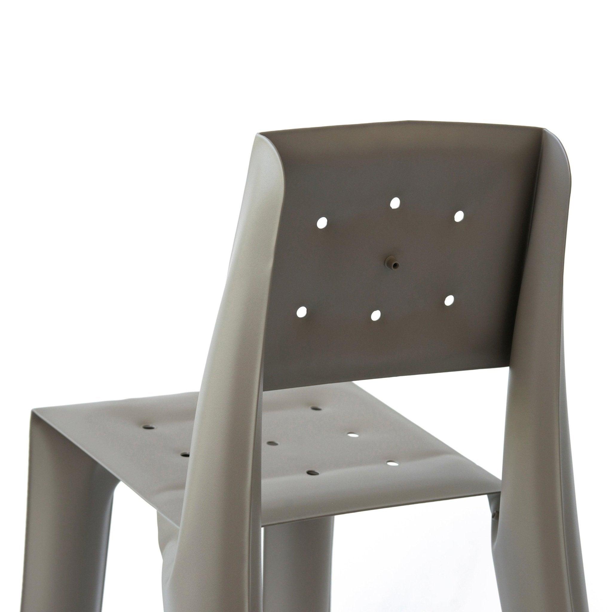 Krzesło CHIPPENSTEEL 0.5 beżowy mat Zieta Studio Eye on Design