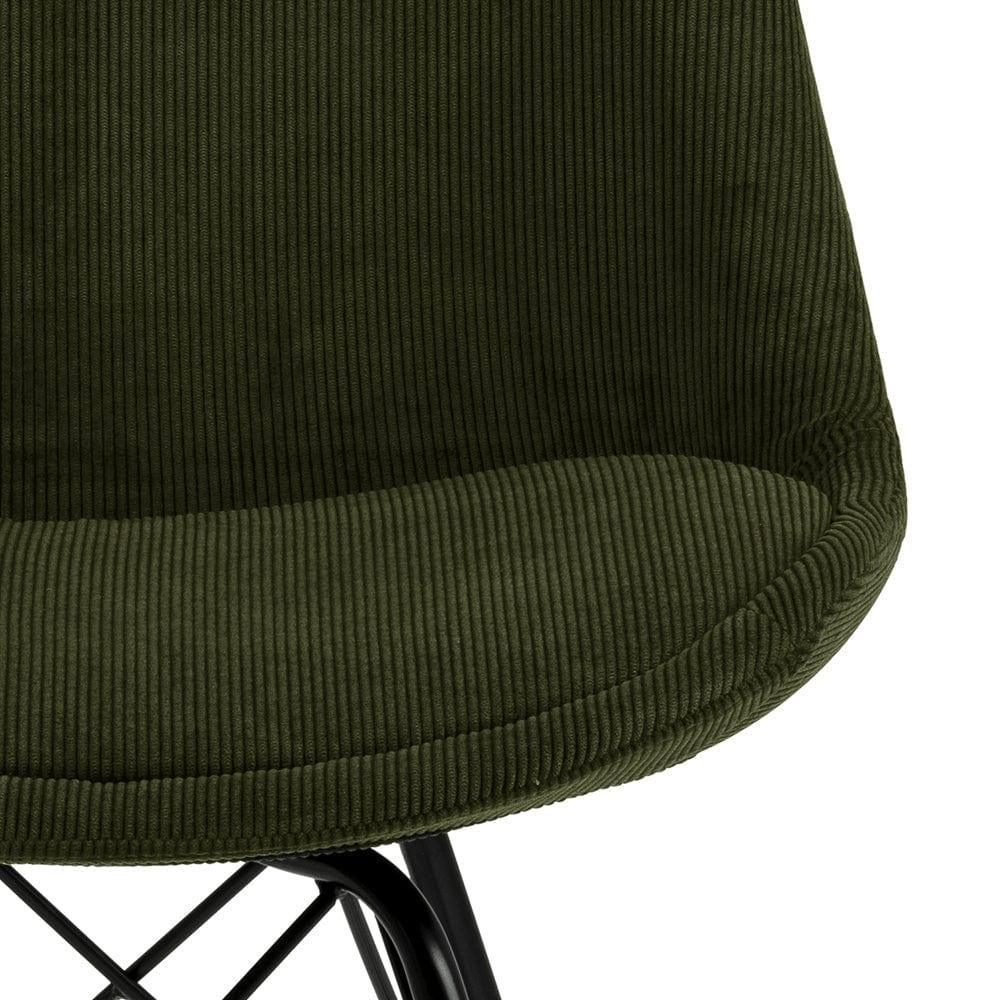Krzesło NILS oliwkowy sztruksowy z czarną podstawą Home Essentials Eye on Design