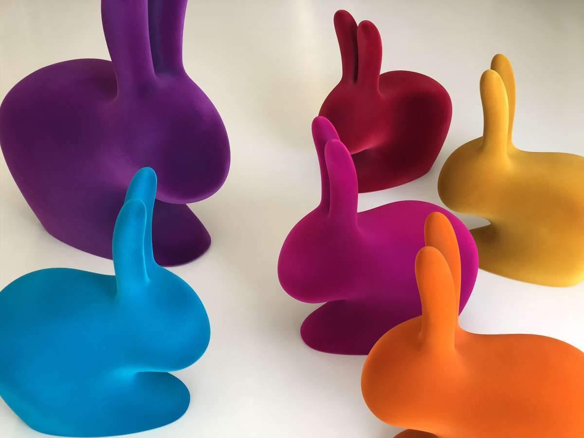 Krzesło RABBIT VELVET fioletowy Qeeboo Eye on Design