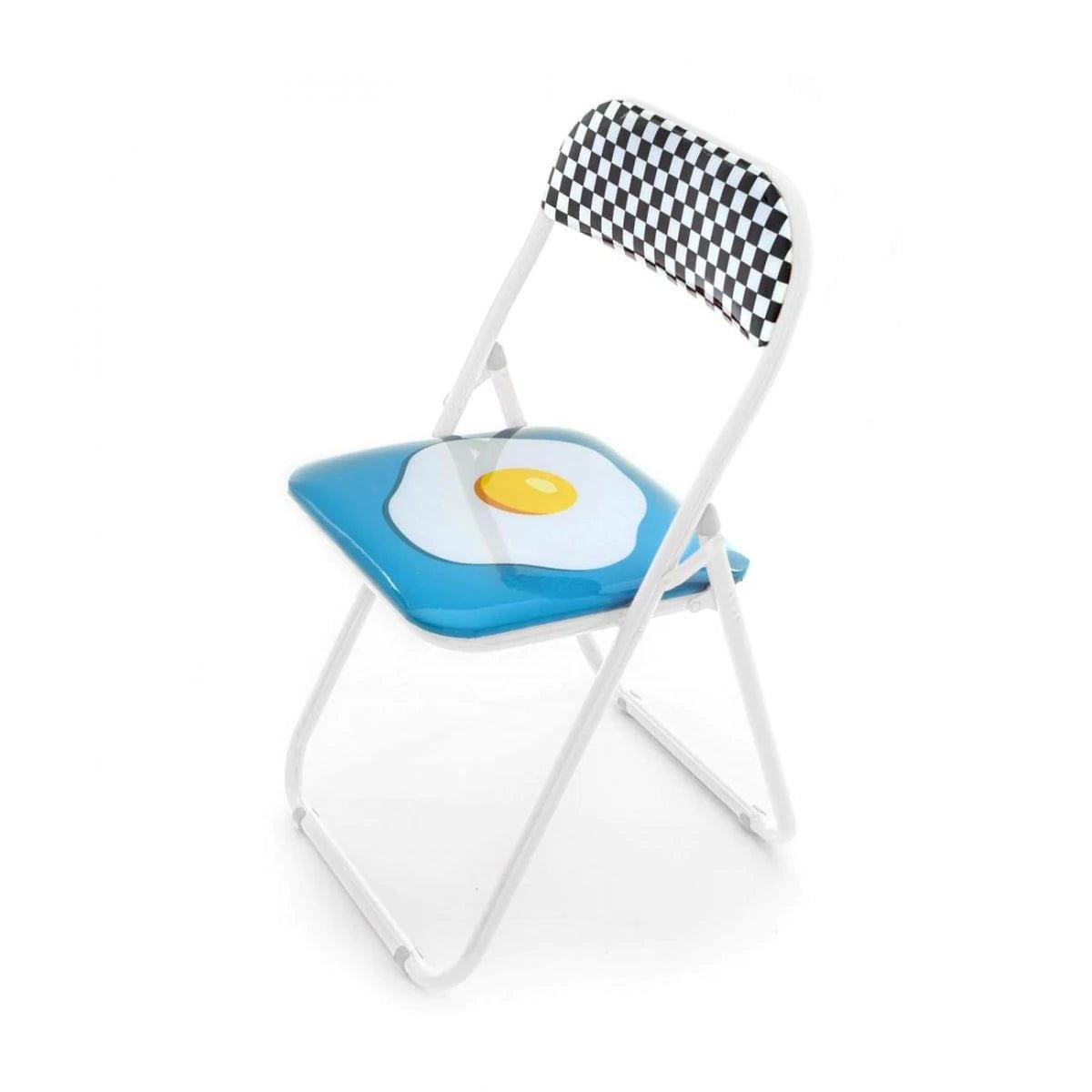 Krzesło składane EGG Seletti Eye on Design