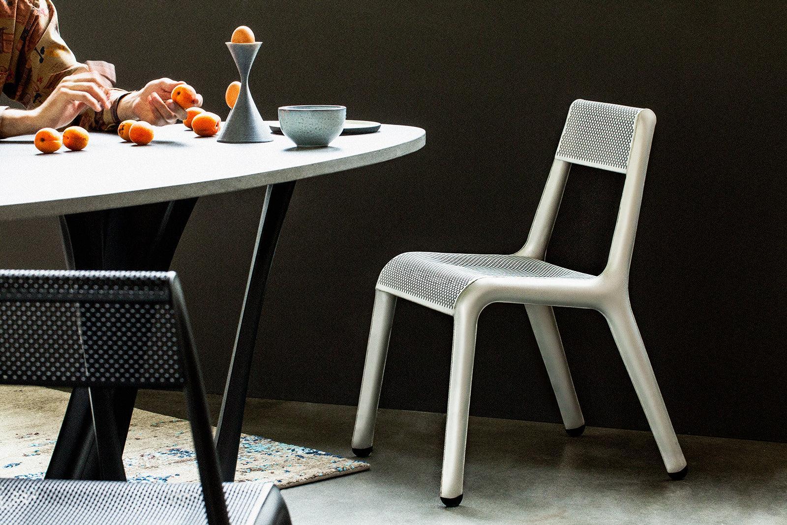 Krzesło ULTRALEGGERA anodowy czarny Zieta Studio Eye on Design