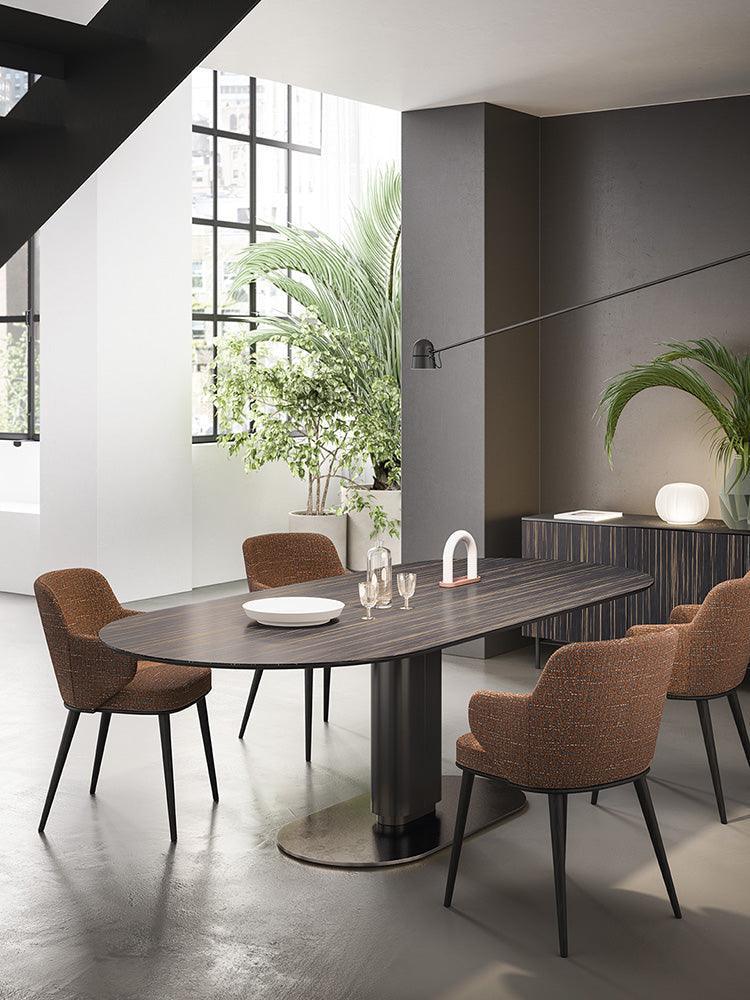 Krzesło z podłokietnikami FOYER boucle ceglany z drewnianą podstawą Calligaris Eye on Design