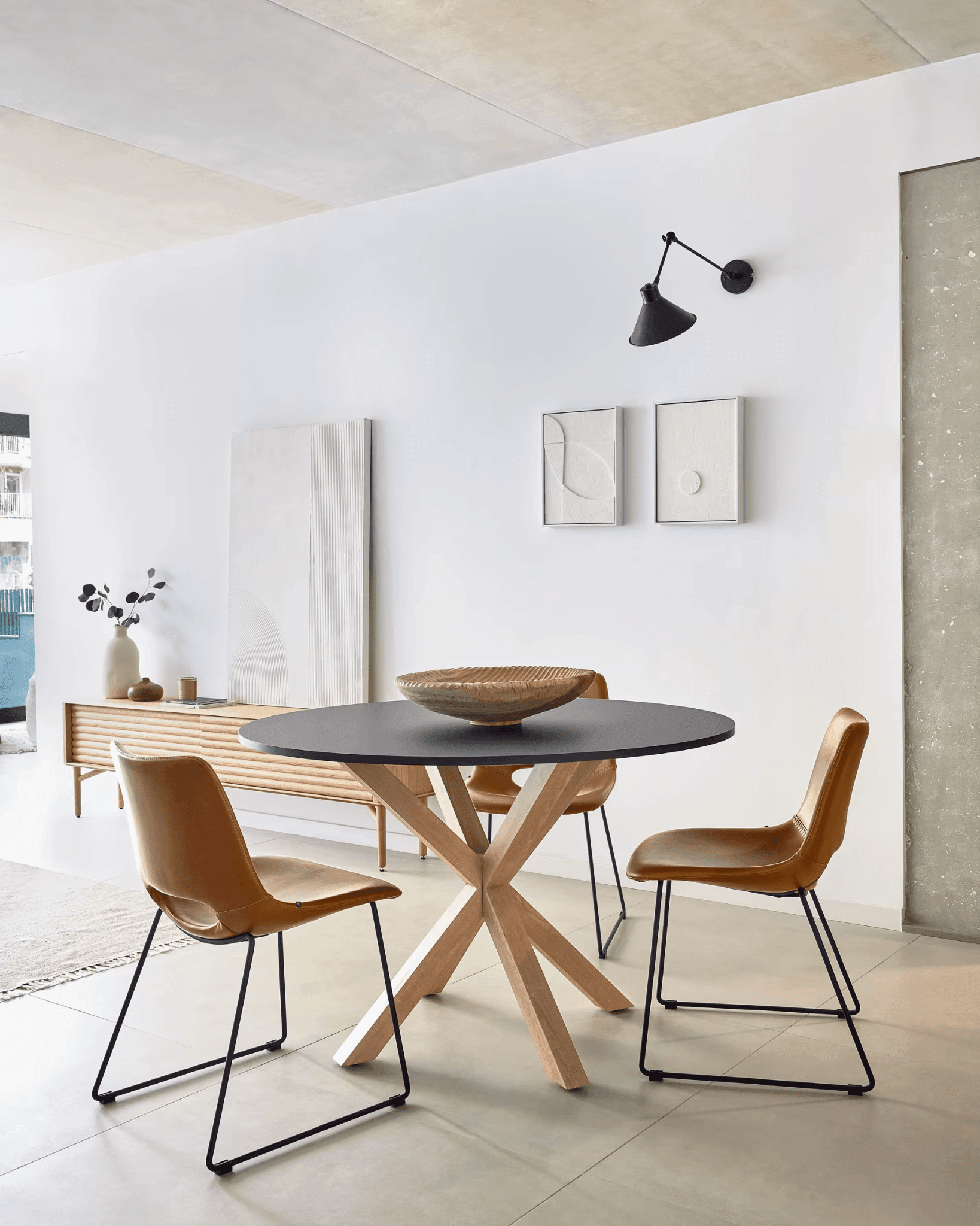 Krzesło ZAHARA brązowa ekoskóra La Forma Eye on Design