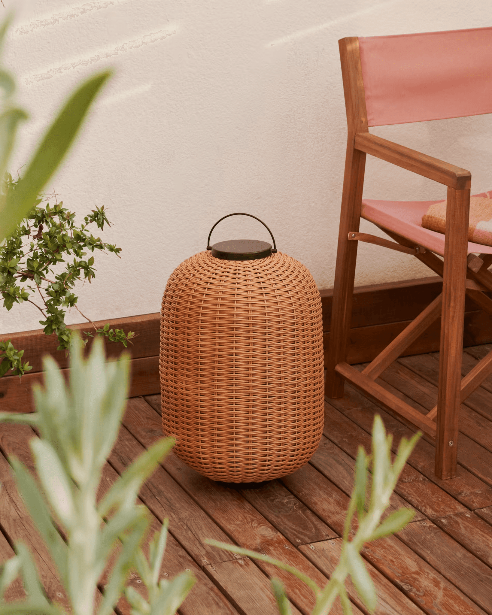 Lampa akumulatorowa SARANELLA brązowy rattan La Forma Eye on Design