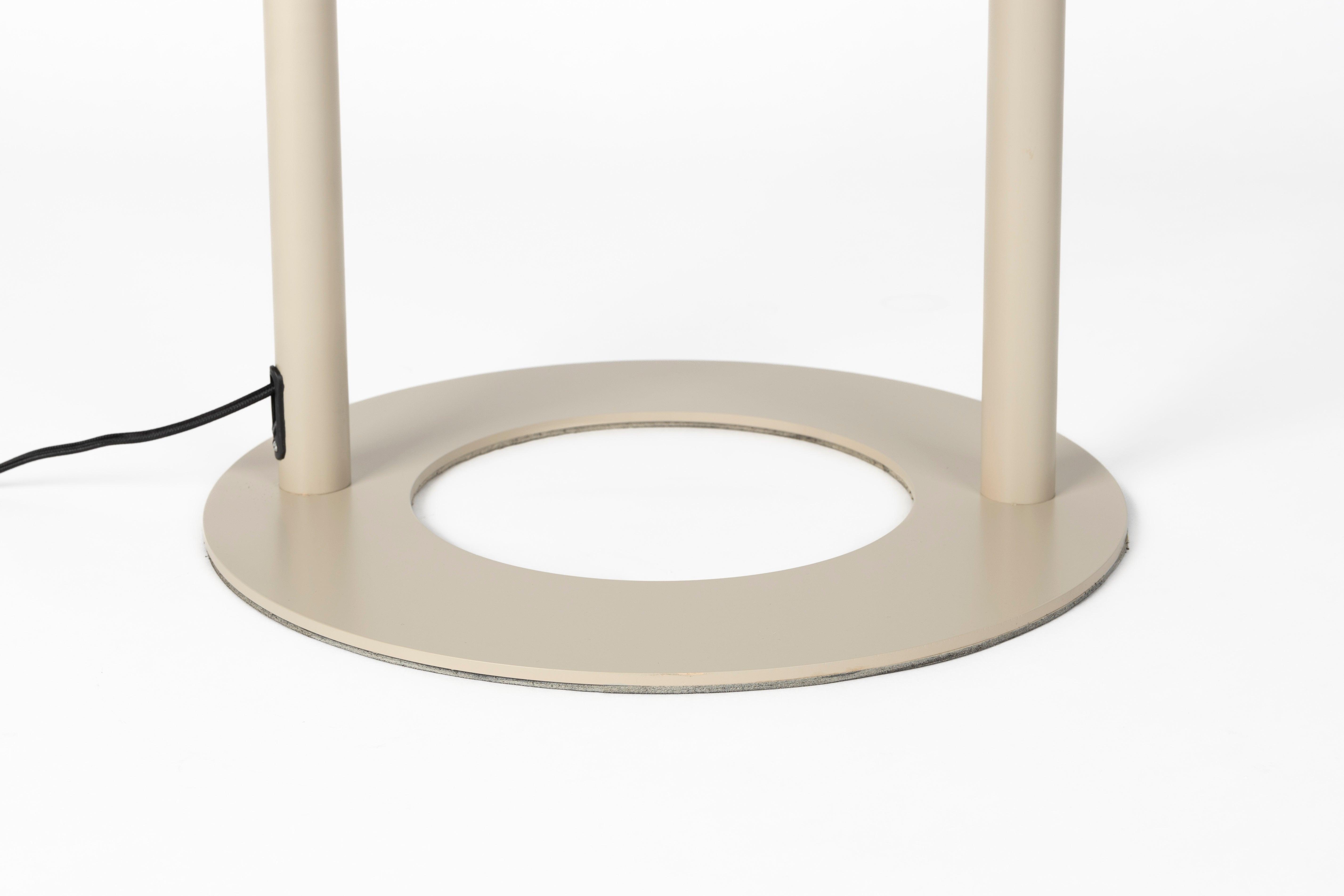Lampa podłogowa ARCH beżowy Zuiver Eye on Design
