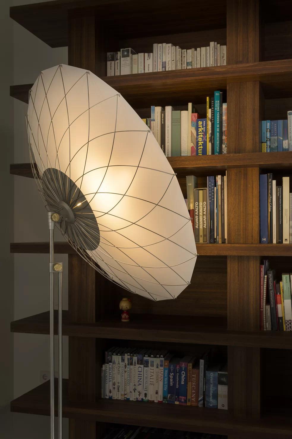 Lampa podłogowa FILIGREE srebrny Moooi Eye on Design