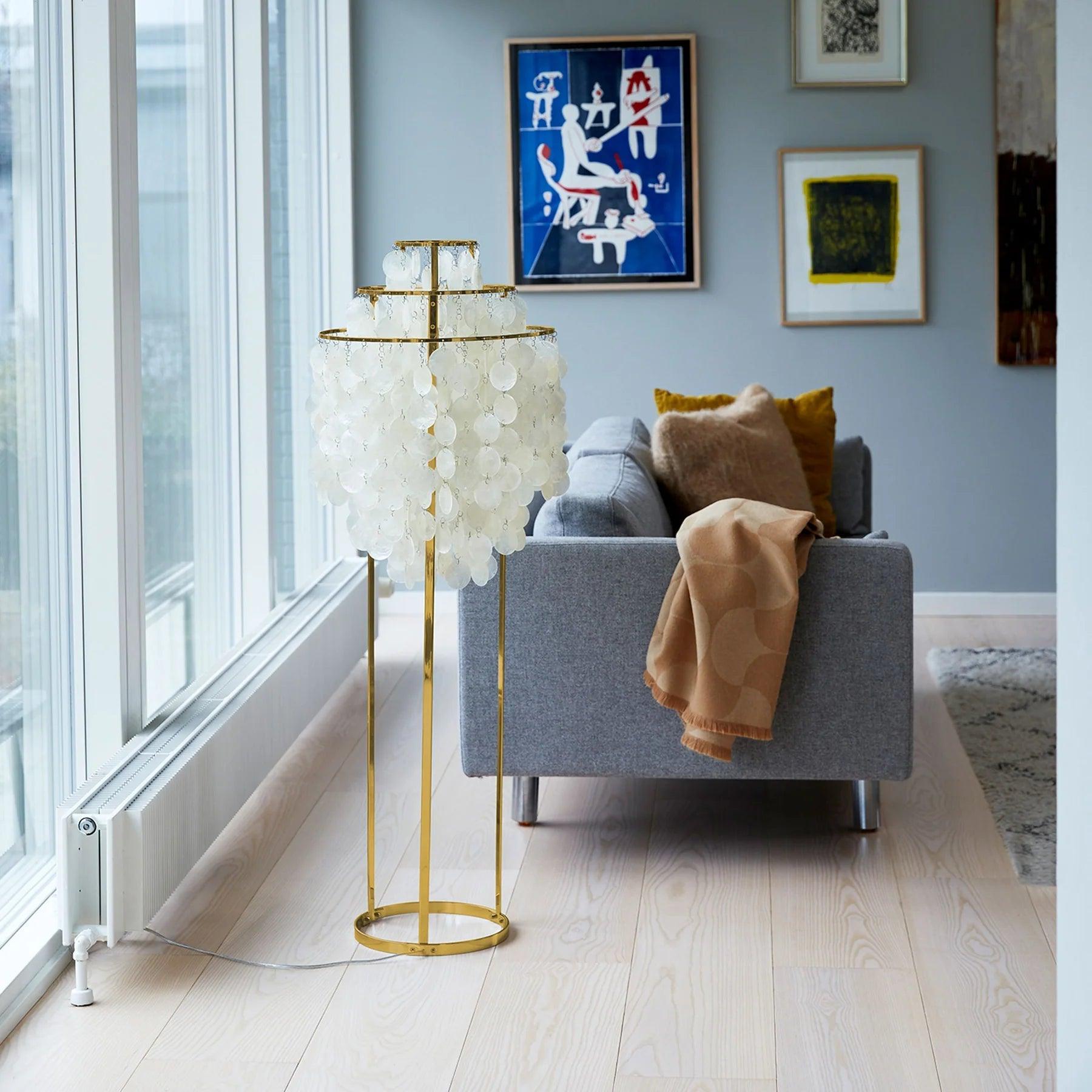 Lampa podłogowa FUN 1 STM z mosiężną podstawą Verpan Eye on Design