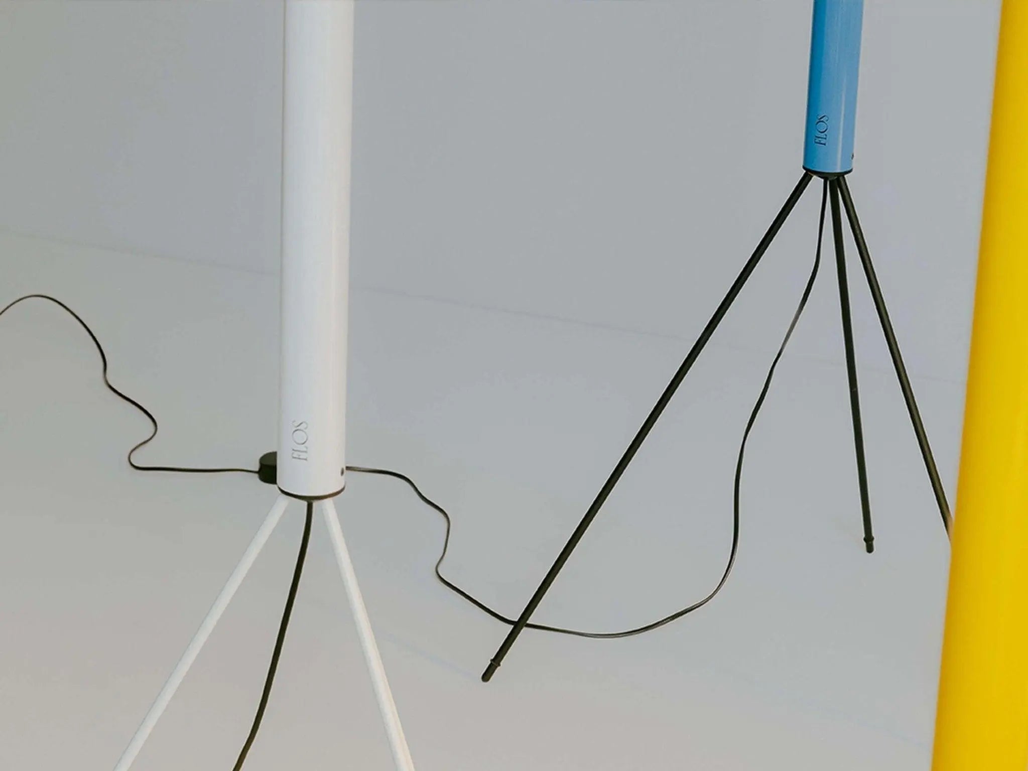 Lampa podłogowa LUMINATOR biały – Flos