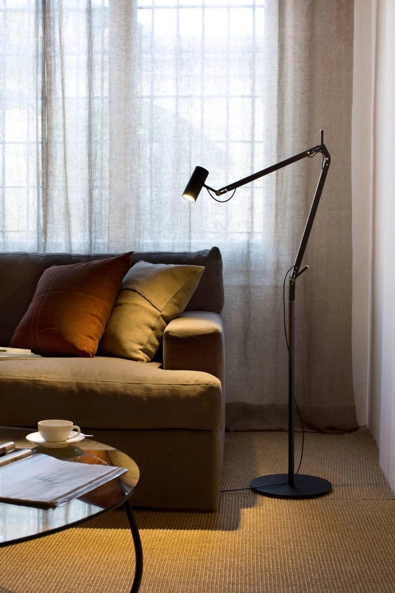 Lampa podłogowa POLO czarny Marset Eye on Design