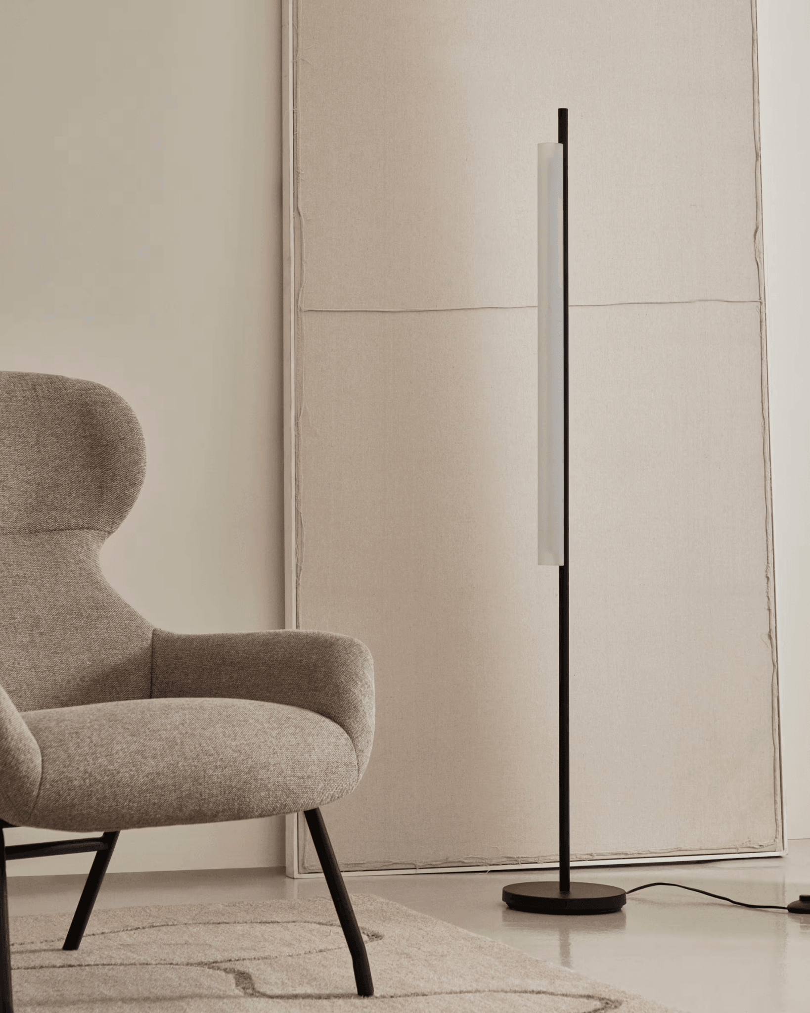 Lampa podłogowa VAUXALL czarny La Forma Eye on Design