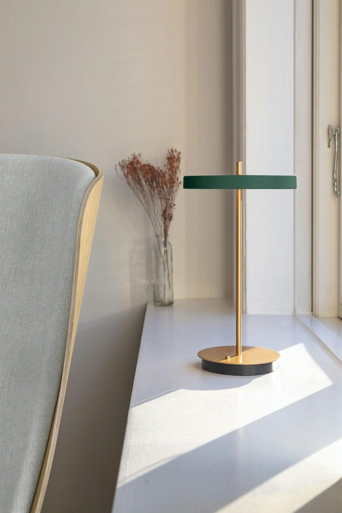 Lampa przenośna ASTERIA MOVE butelkowy zielony UMAGE Eye on Design