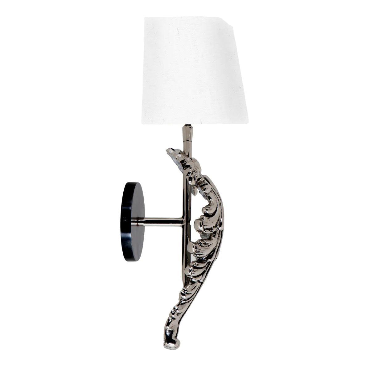 Lampa ścienna BEAU SITE srebrny z białym kloszem Eichholtz Eye on Design