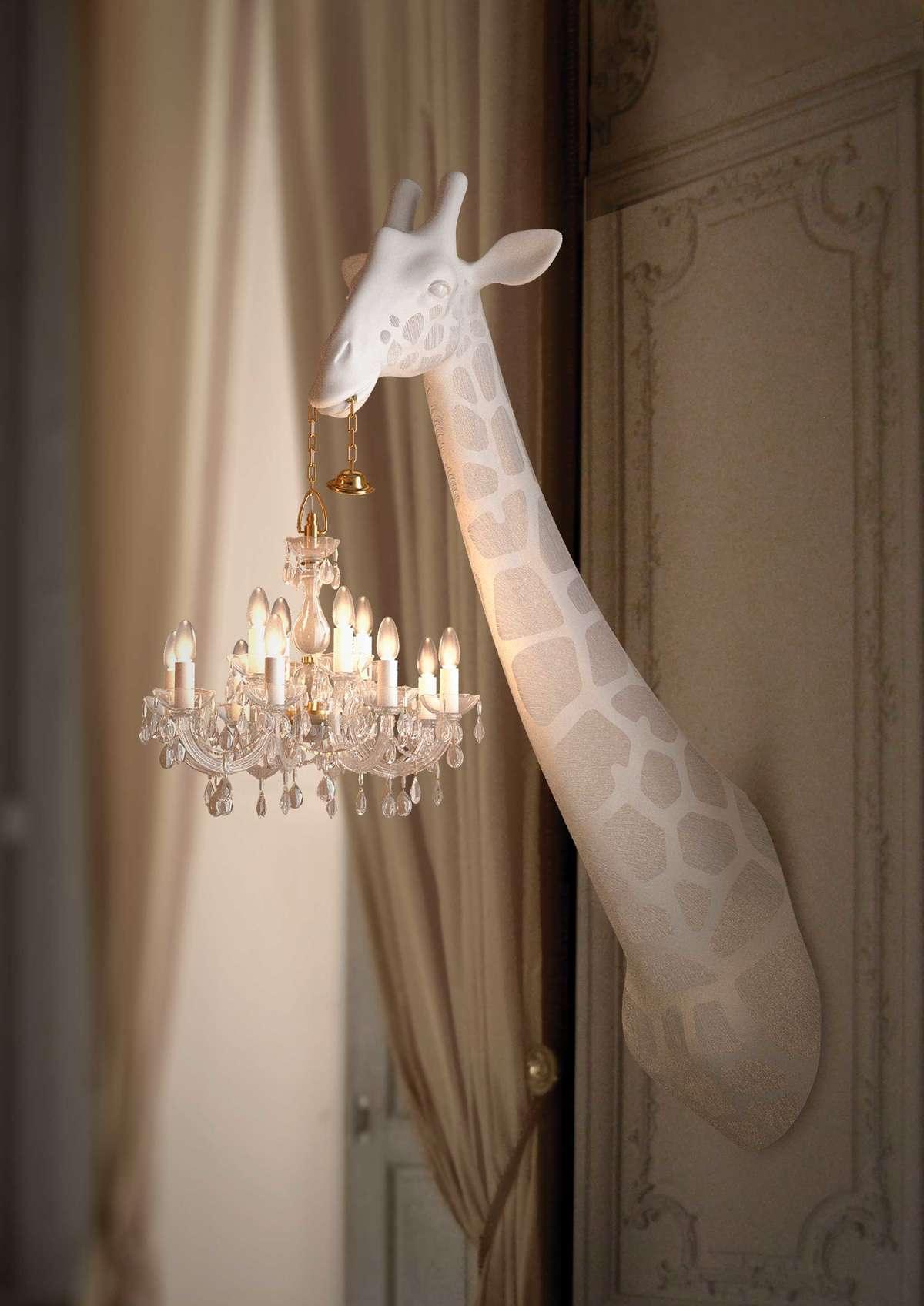 Lampa ścienna GIRAFFE IN LOVE czarna Qeeboo Eye on Design