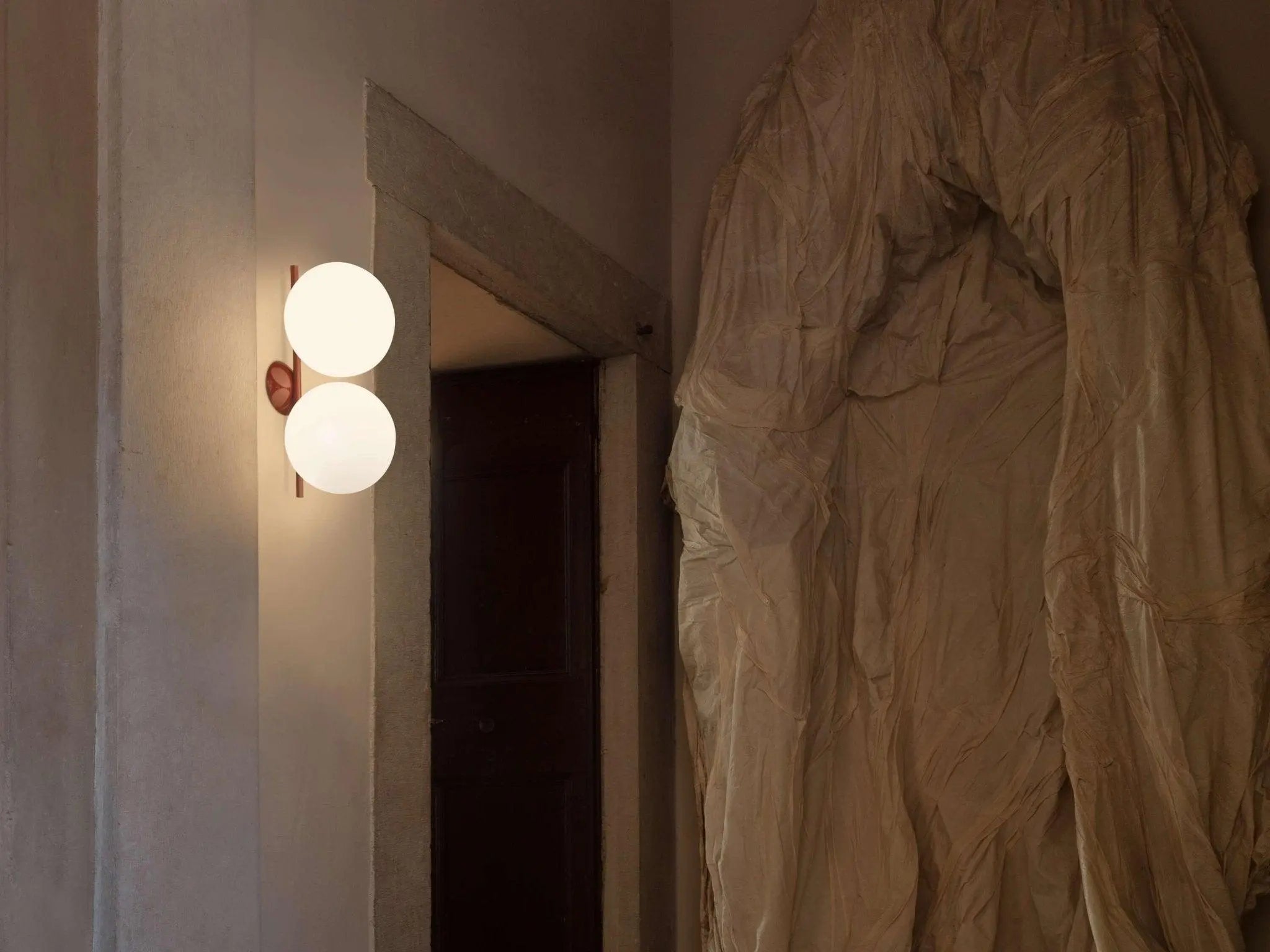 Lampa ścienna IC LIGHTS DOUBLE czarny – Flos